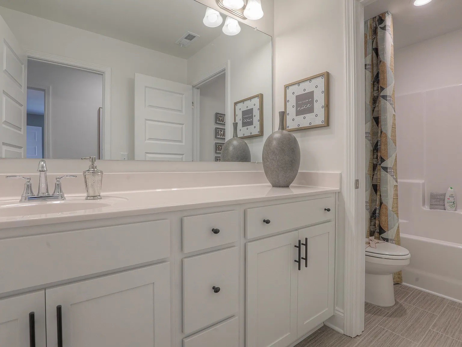 3115 Arbor Valley Rd Property Photo 16