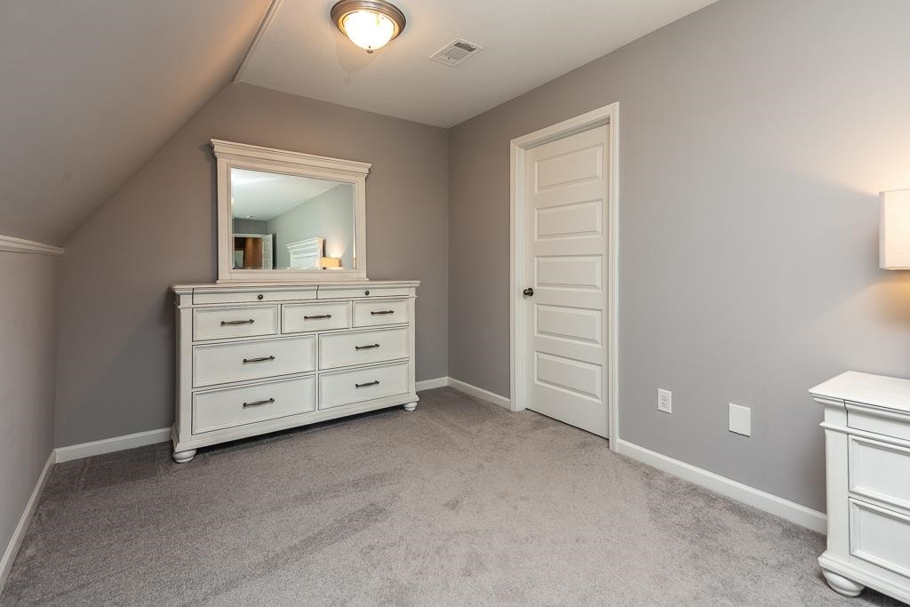 460 Saunders Creek Cir Property Photo 23