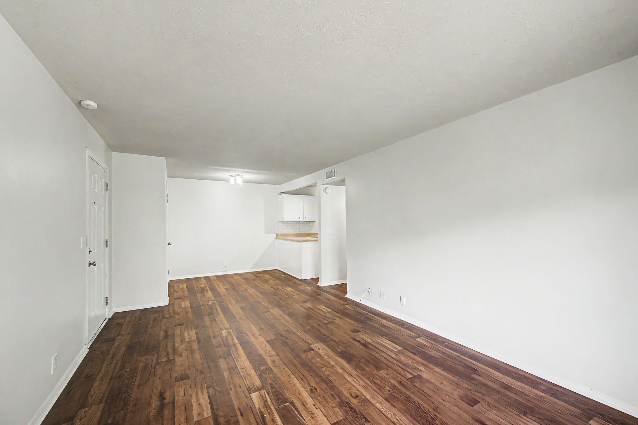 709 Ashlawn Pl Property Photo 15
