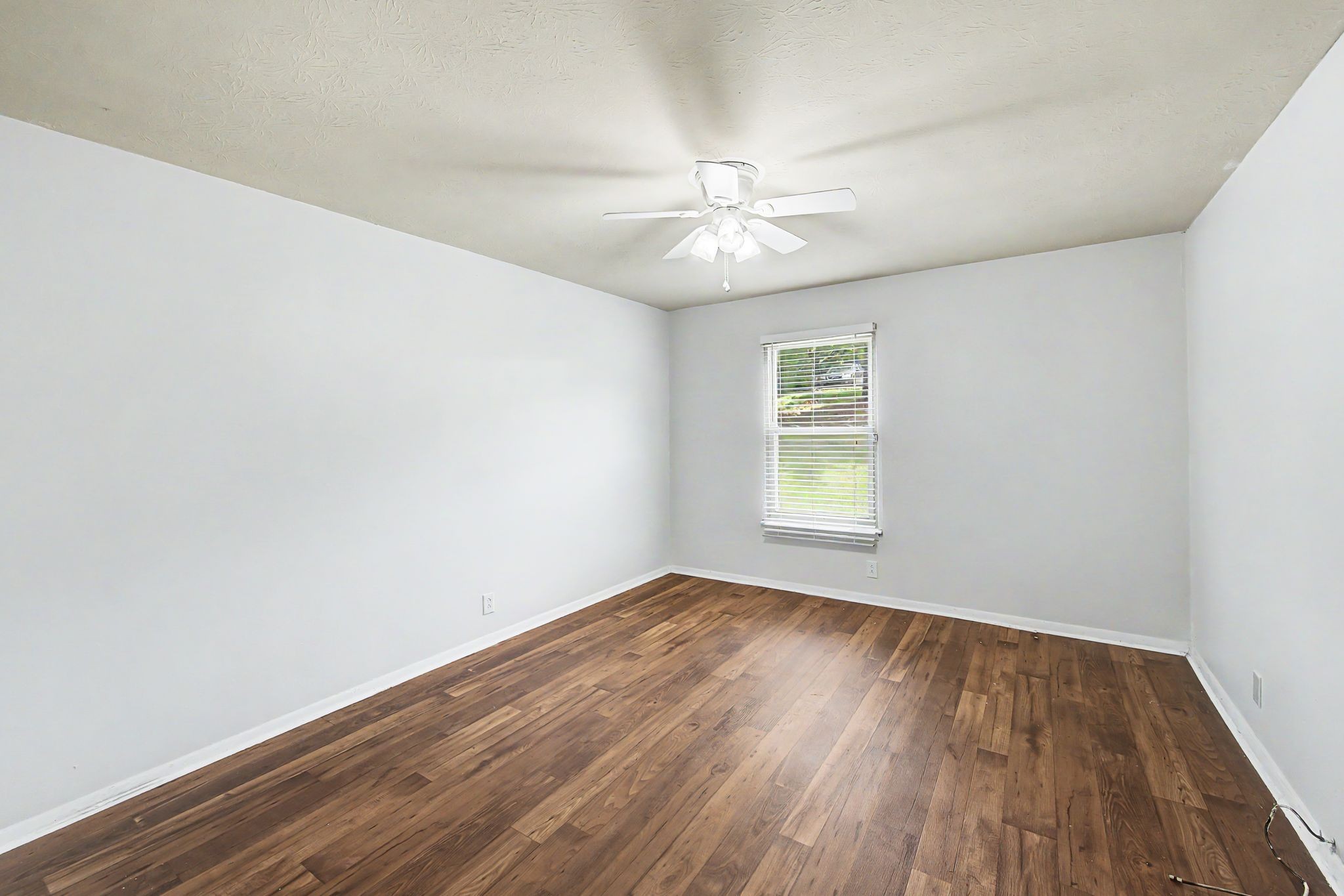 709 Ashlawn Pl Property Photo 30