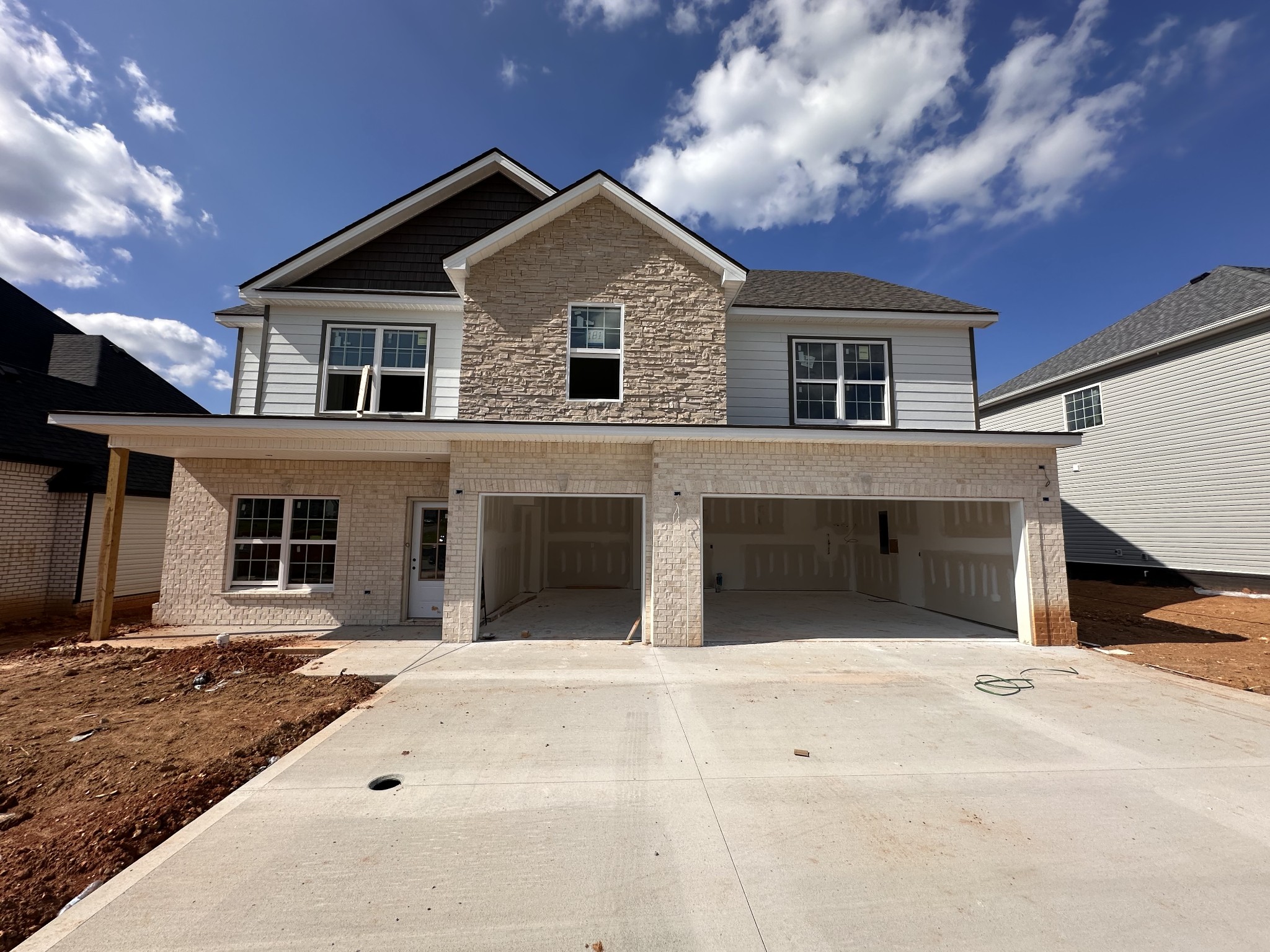 2523 Rafiki Dr Property Photo 1