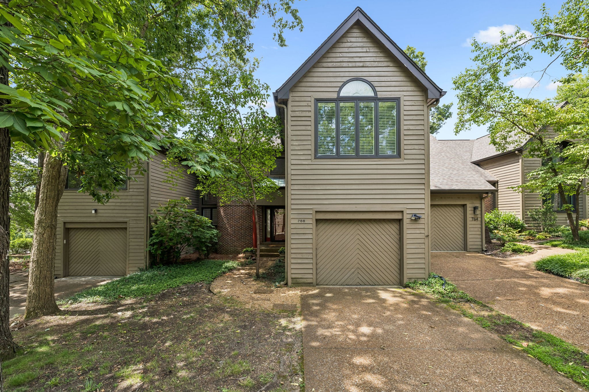 766 Harpeth Trace Dr