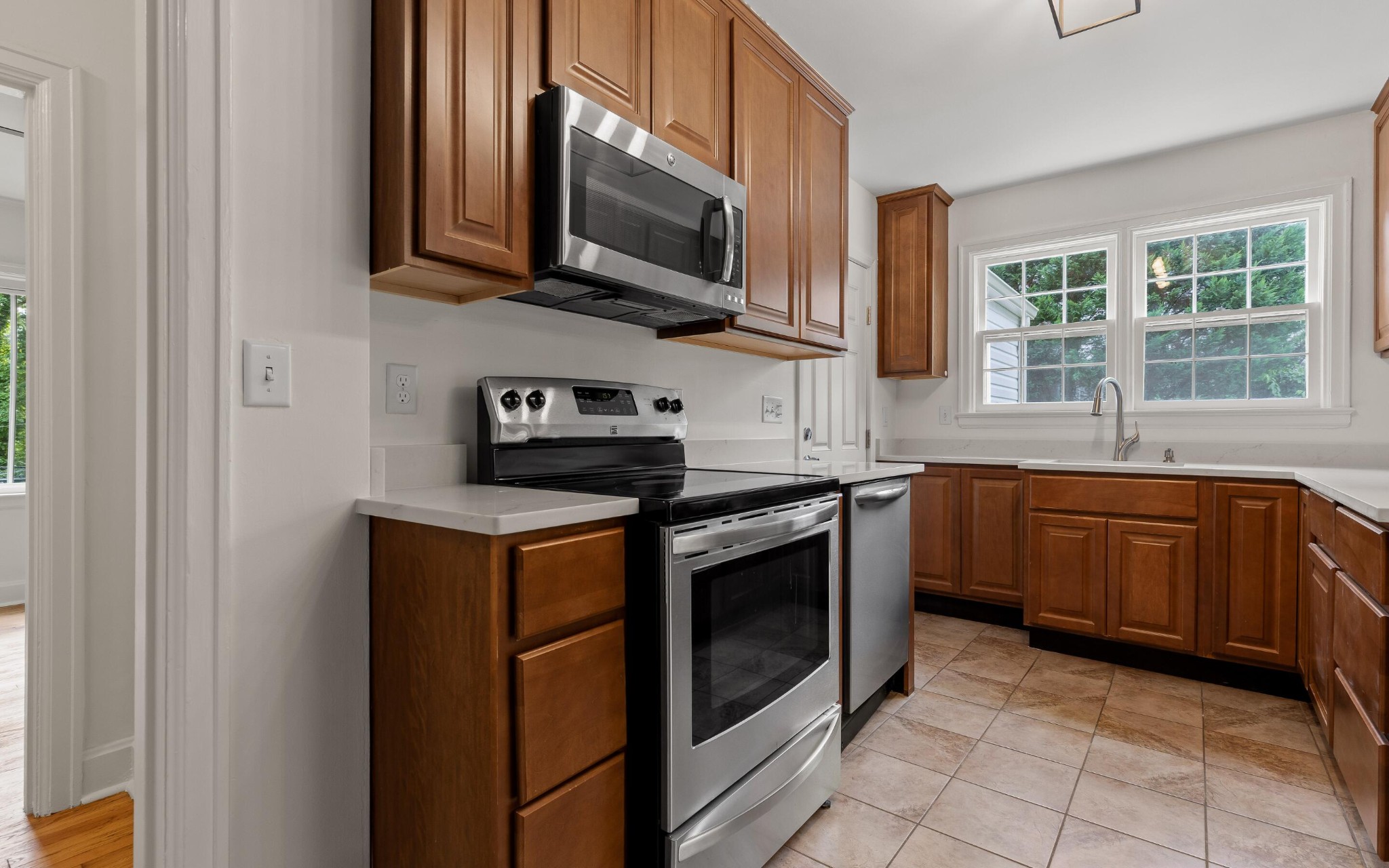 2821 Ozark Road Property Photo 10