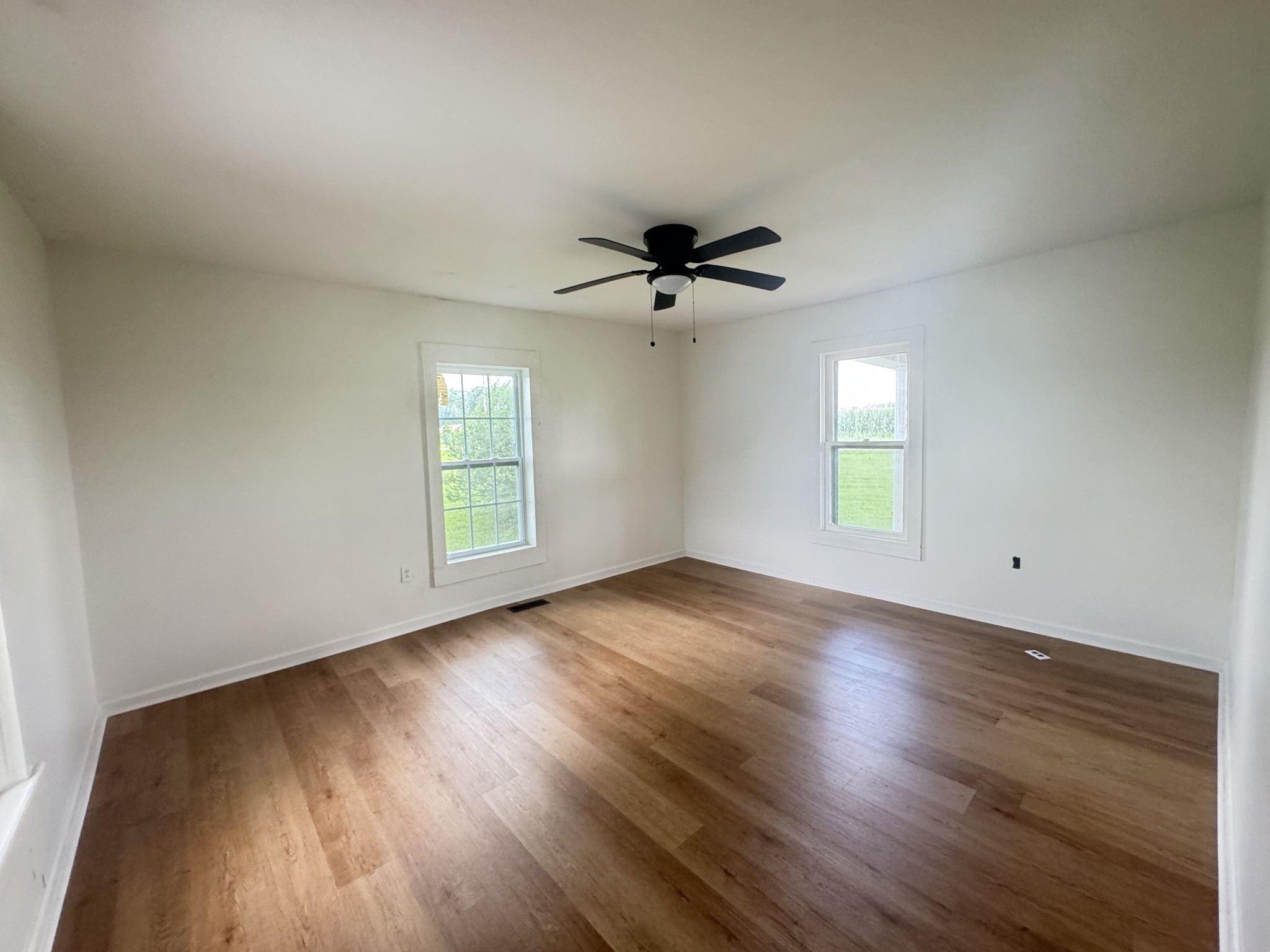 260 Campbellsville Pike Property Photo 14