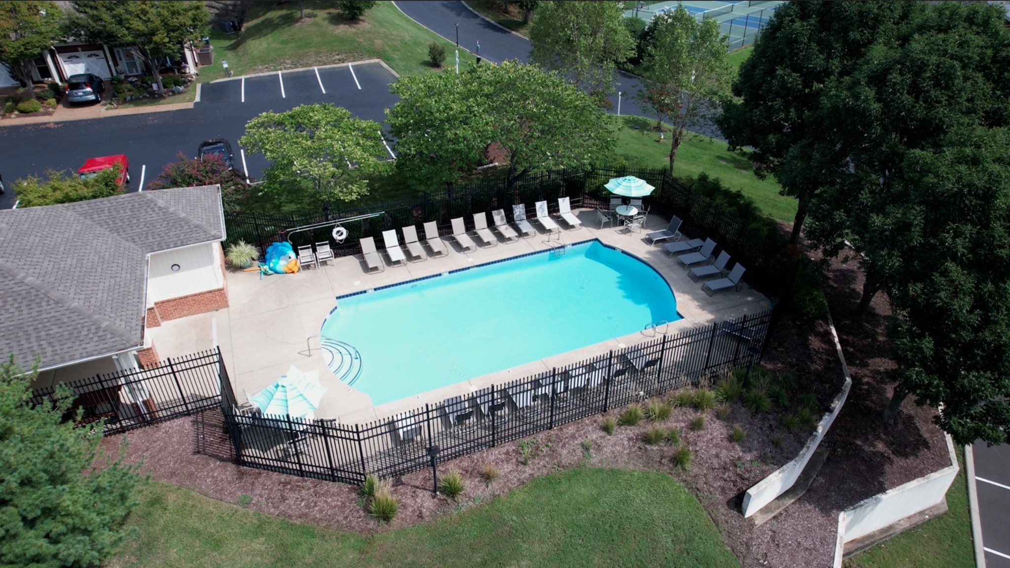 1648 Brentwood Pointe Property Photo 27