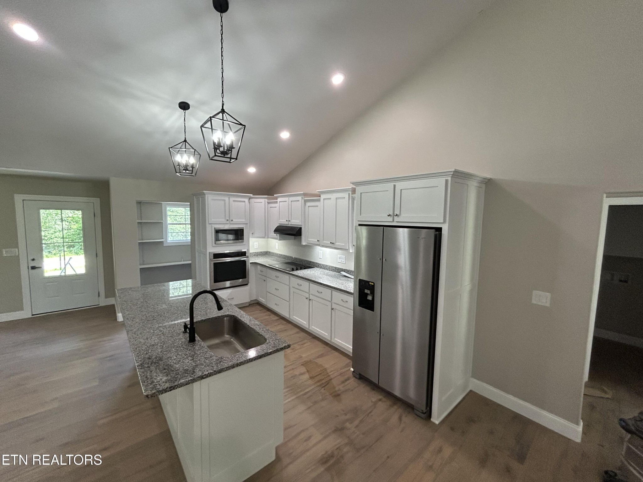 214 Georgee Rd Property Photo 6