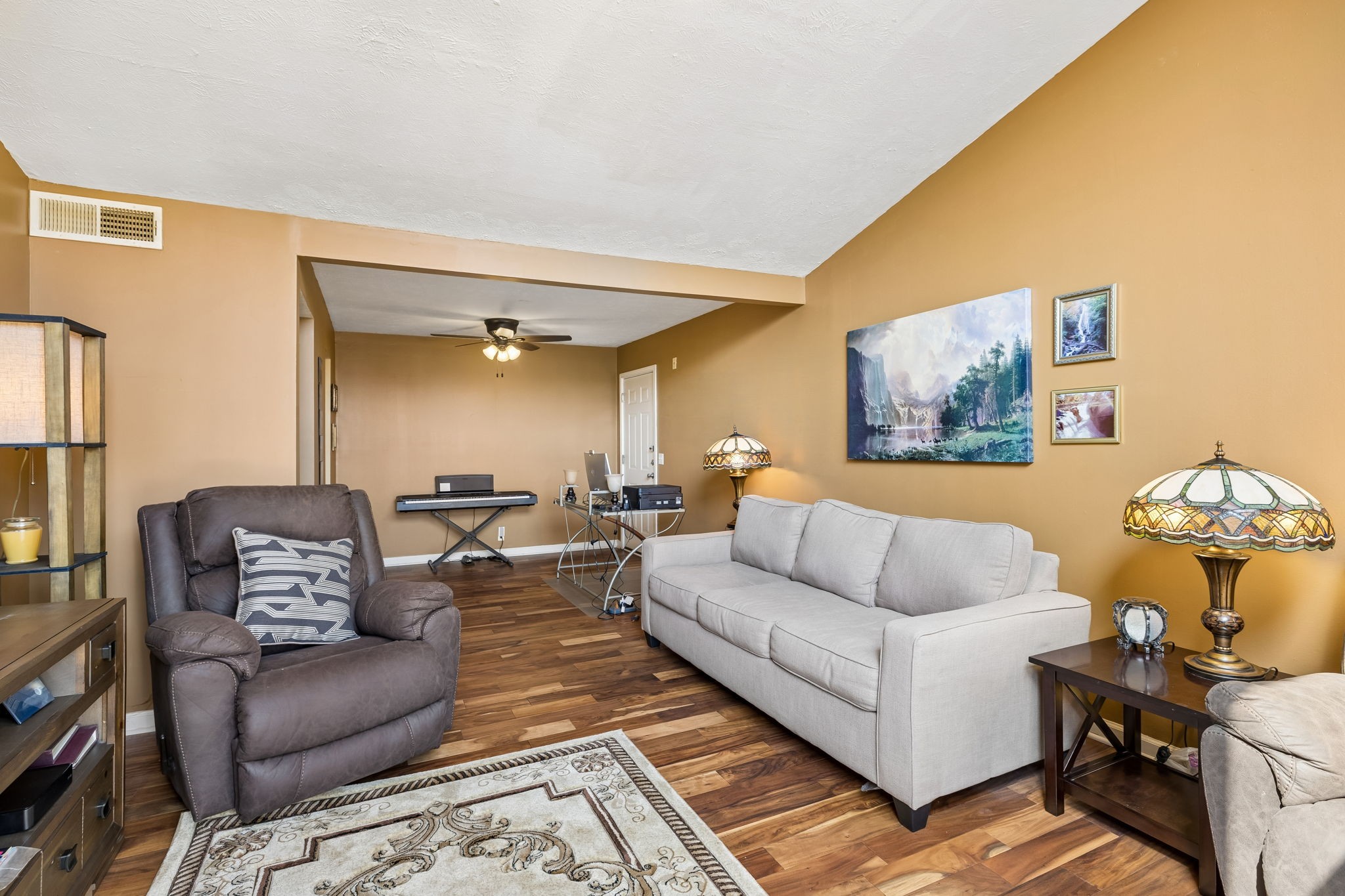 420 Elysian Fields Rd Property Photo 2