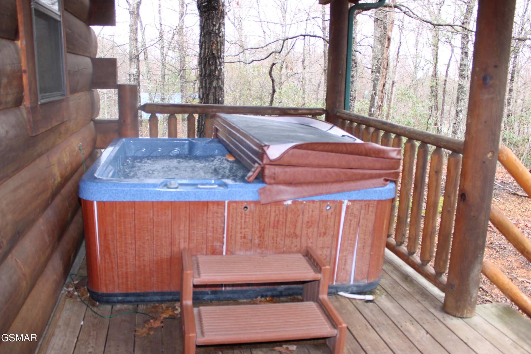 2232 E View Drive Property Photo 32