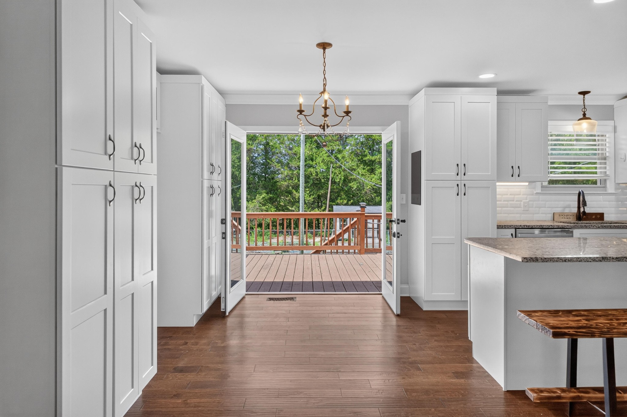 60 Walker Street Property Photo 17