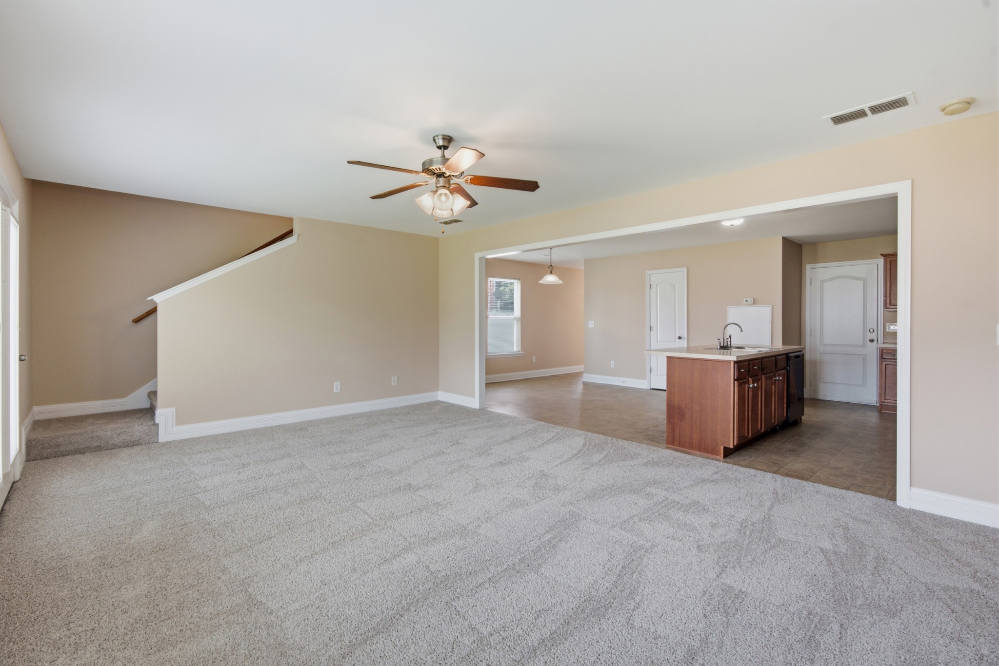 4249 Aurora Circle Property Photo 5