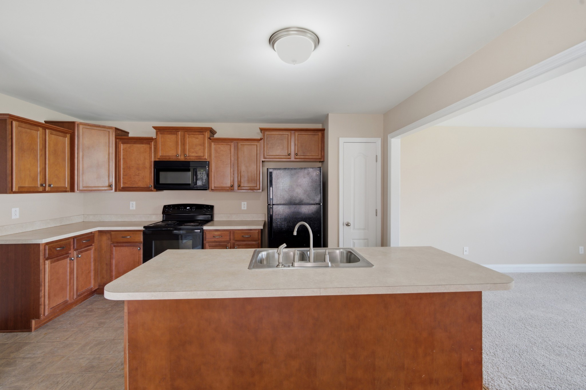 4249 Aurora Circle Property Photo 8