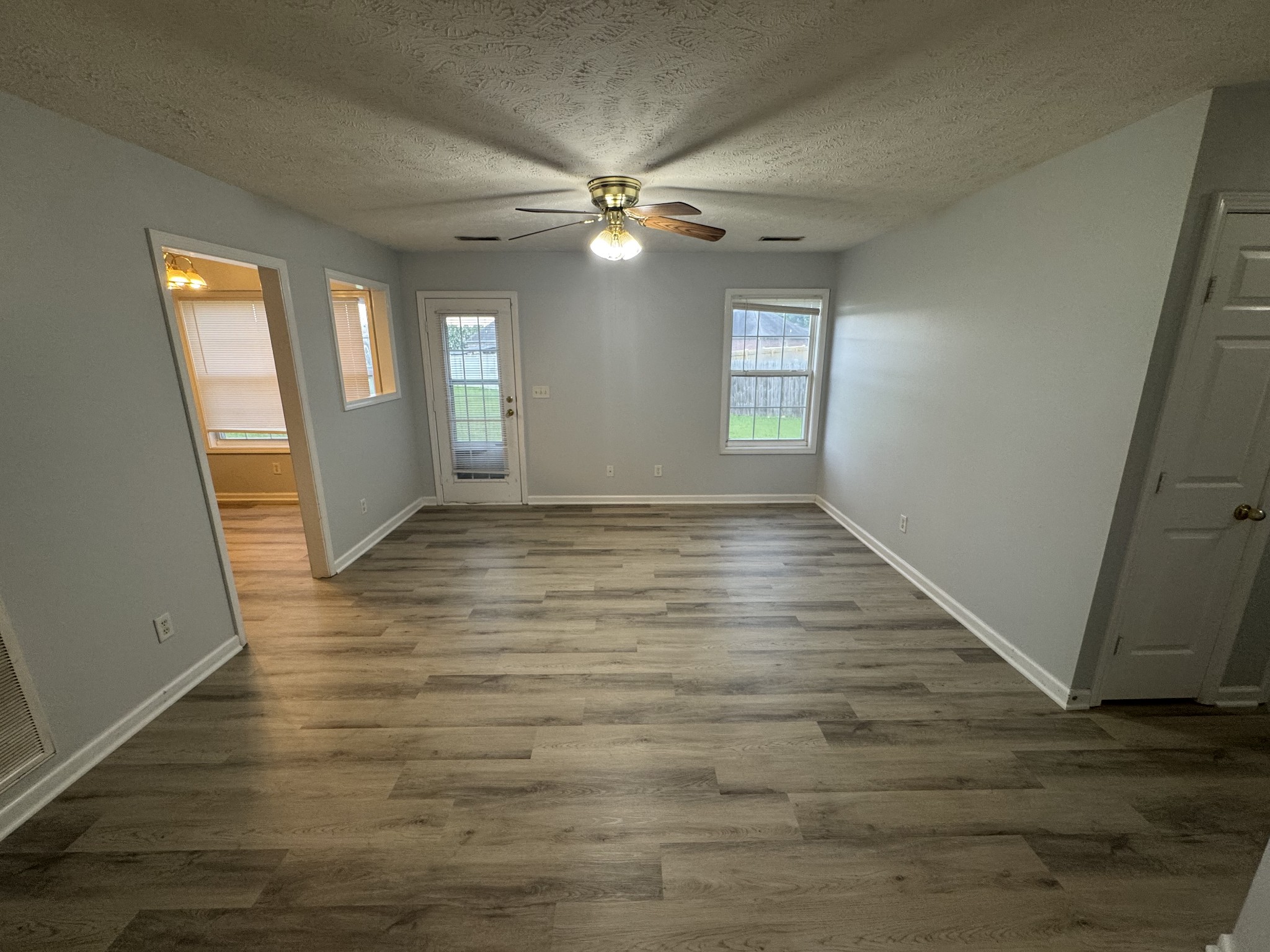 7017 Westfork Dr Property Photo 2