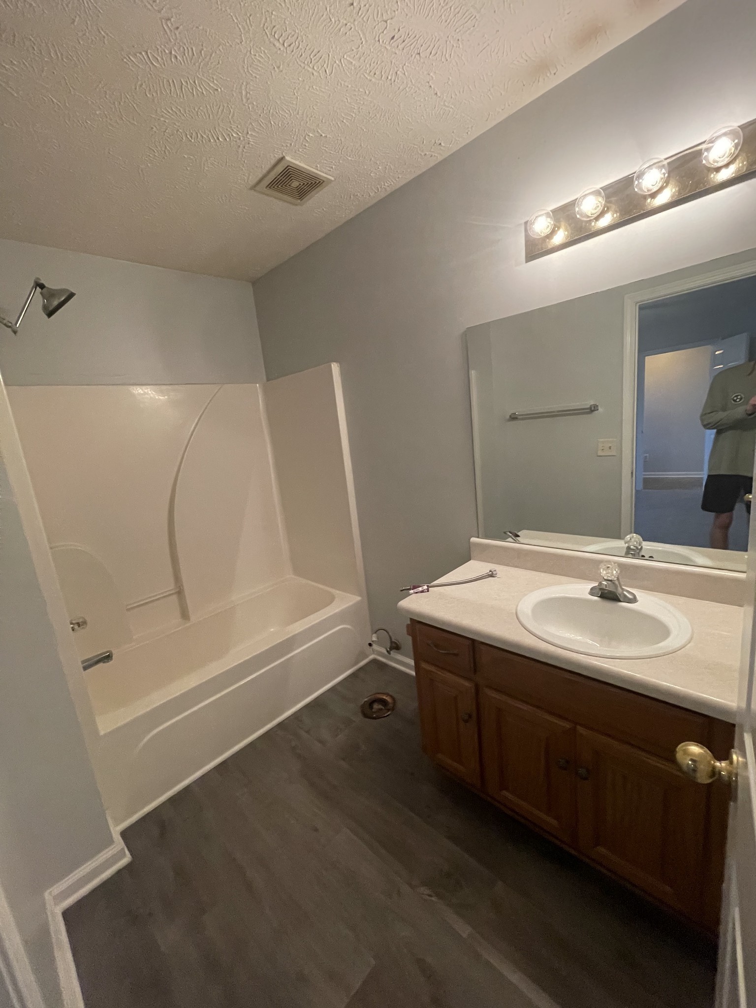 7017 Westfork Dr Property Photo 7