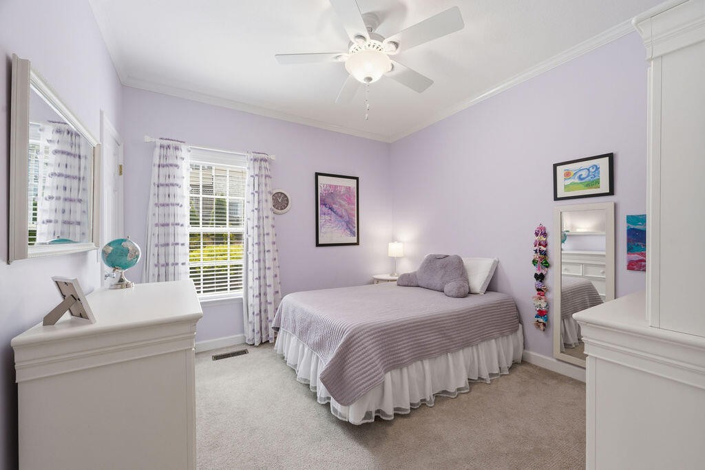 7 Windsor Lane Property Photo 22