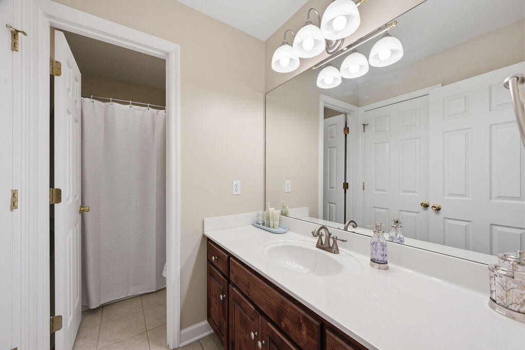 7 Windsor Lane Property Photo 31