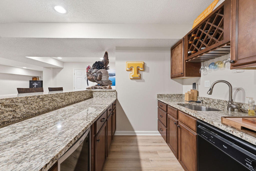 7 Windsor Lane Property Photo 38