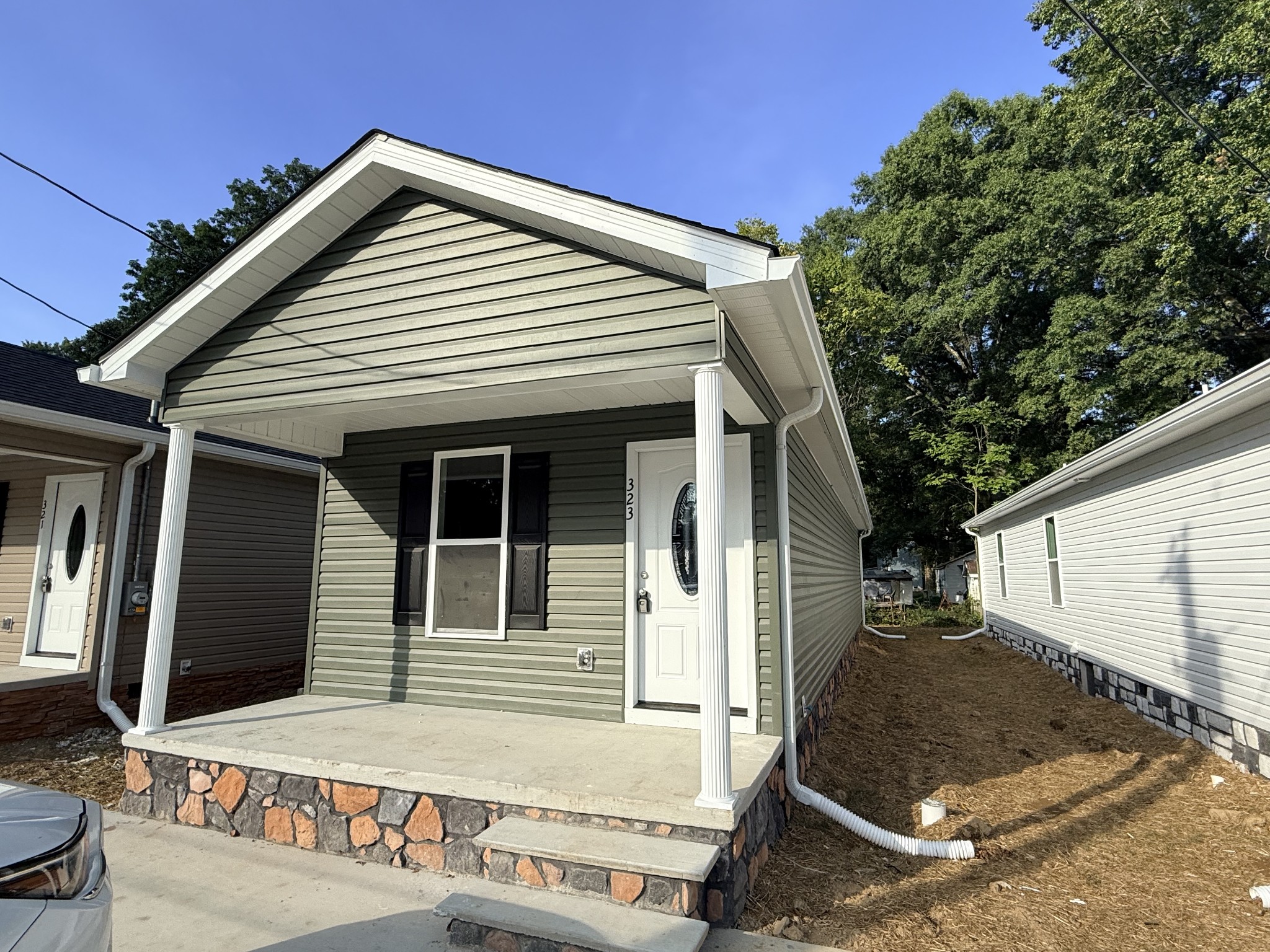 323 S Gentry St Property Photo 1
