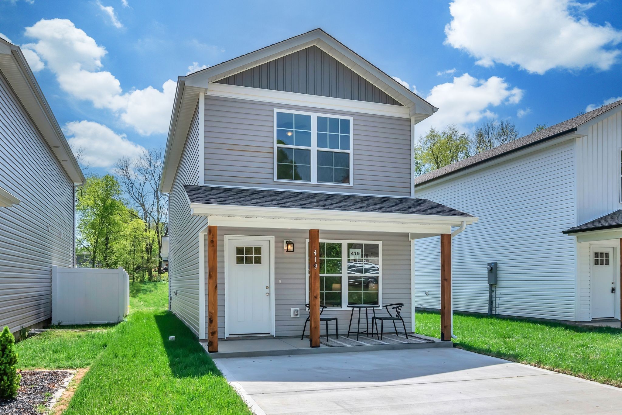 419 Via Drive Property Photo 1