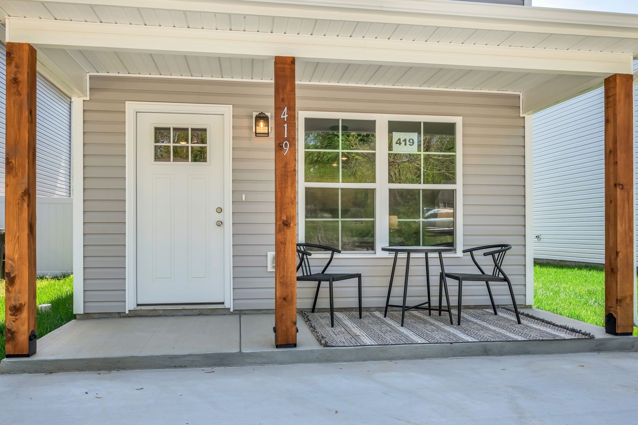 419 Via Drive Property Photo 2