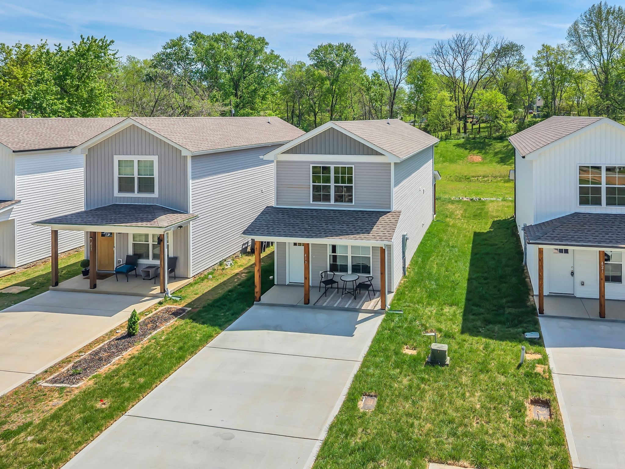 419 Via Drive Property Photo 4