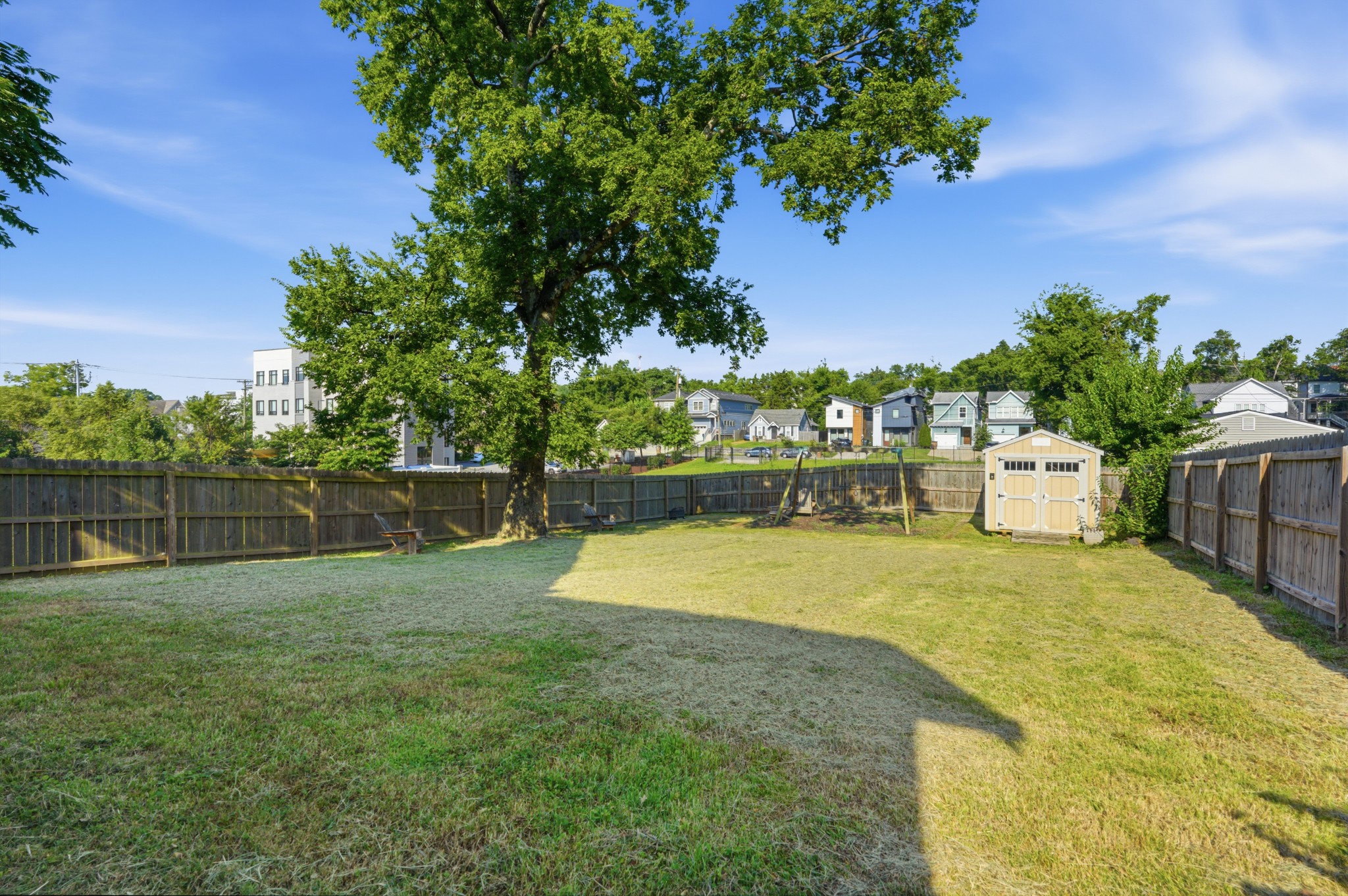 1610 Riverside Dr Property Photo 20