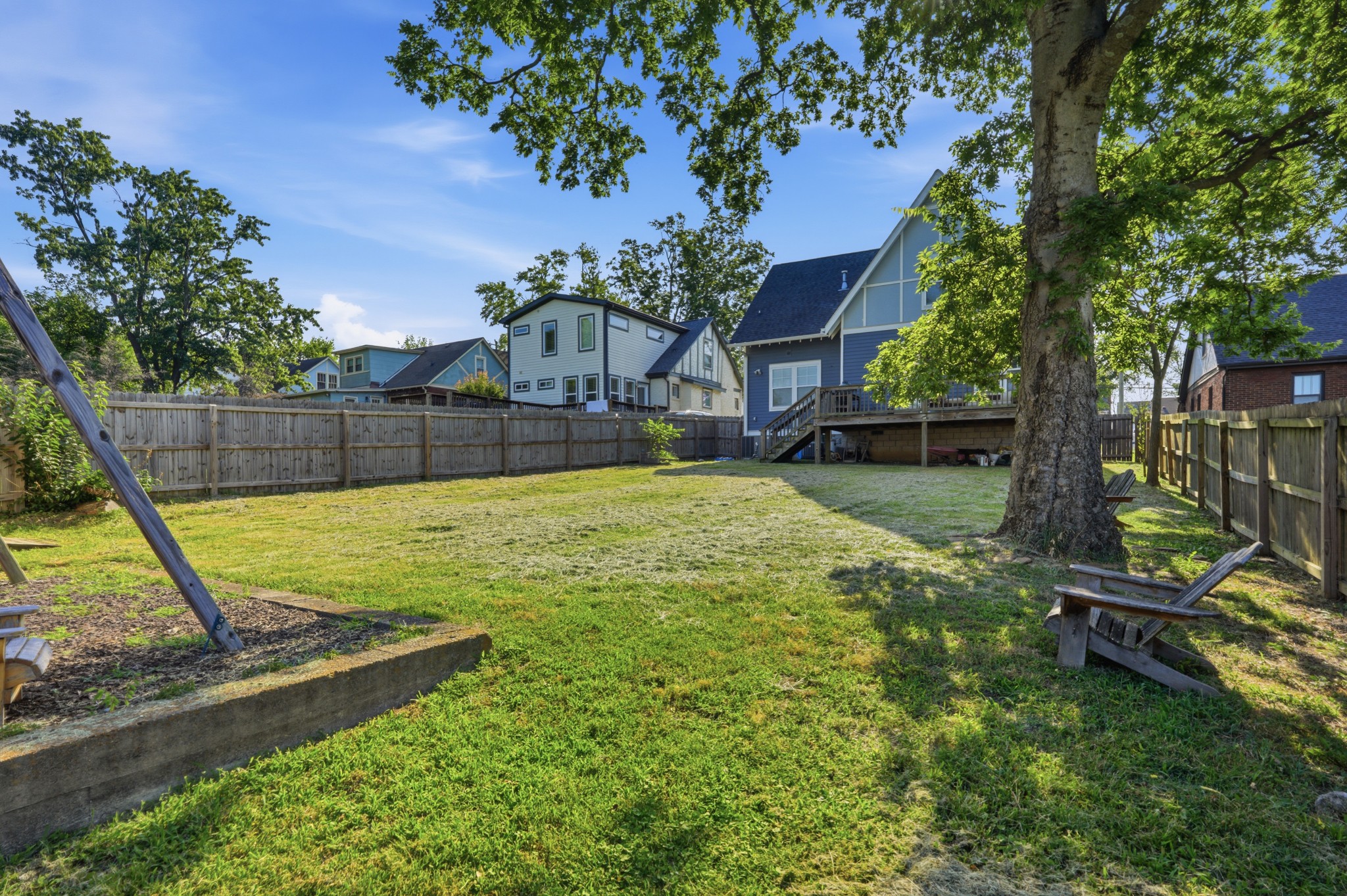 1610 Riverside Dr Property Photo 22