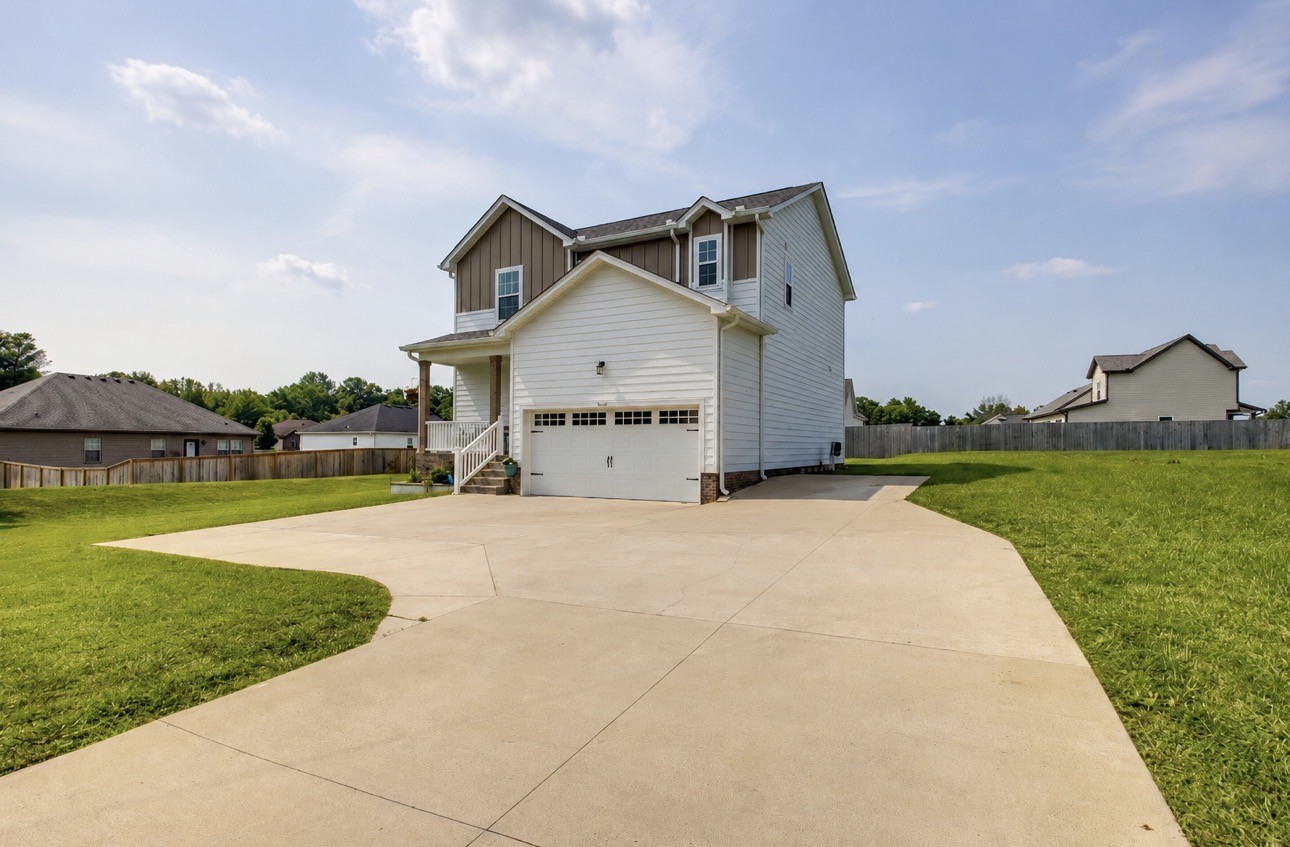 8415 Highway 25, E Property Photo 1