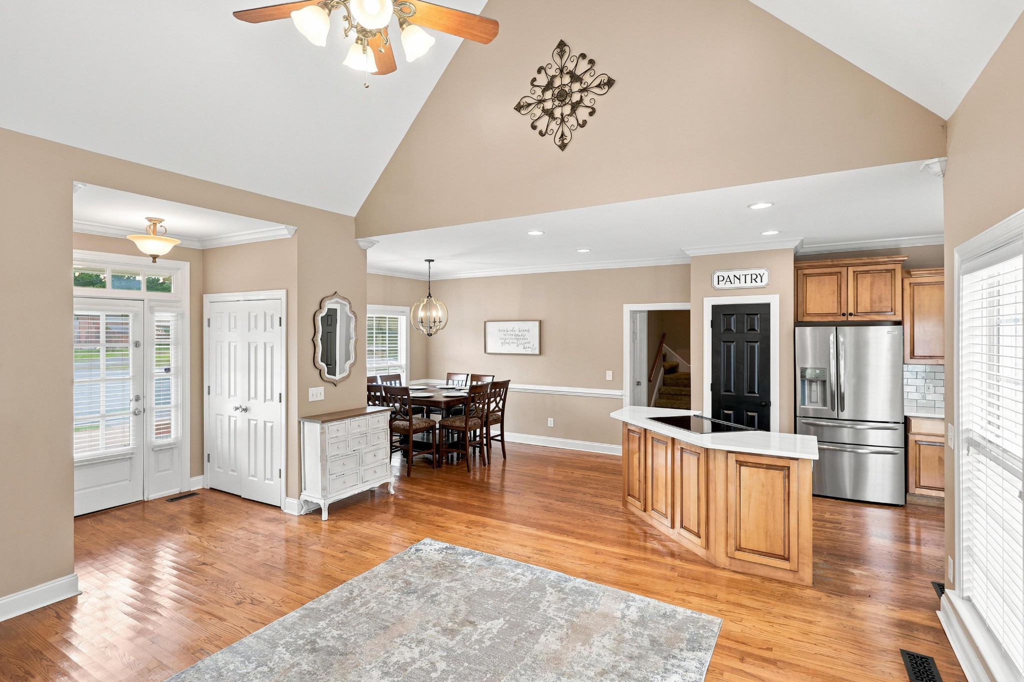5266 Mouse Creek Road, Nw Property Photo 6