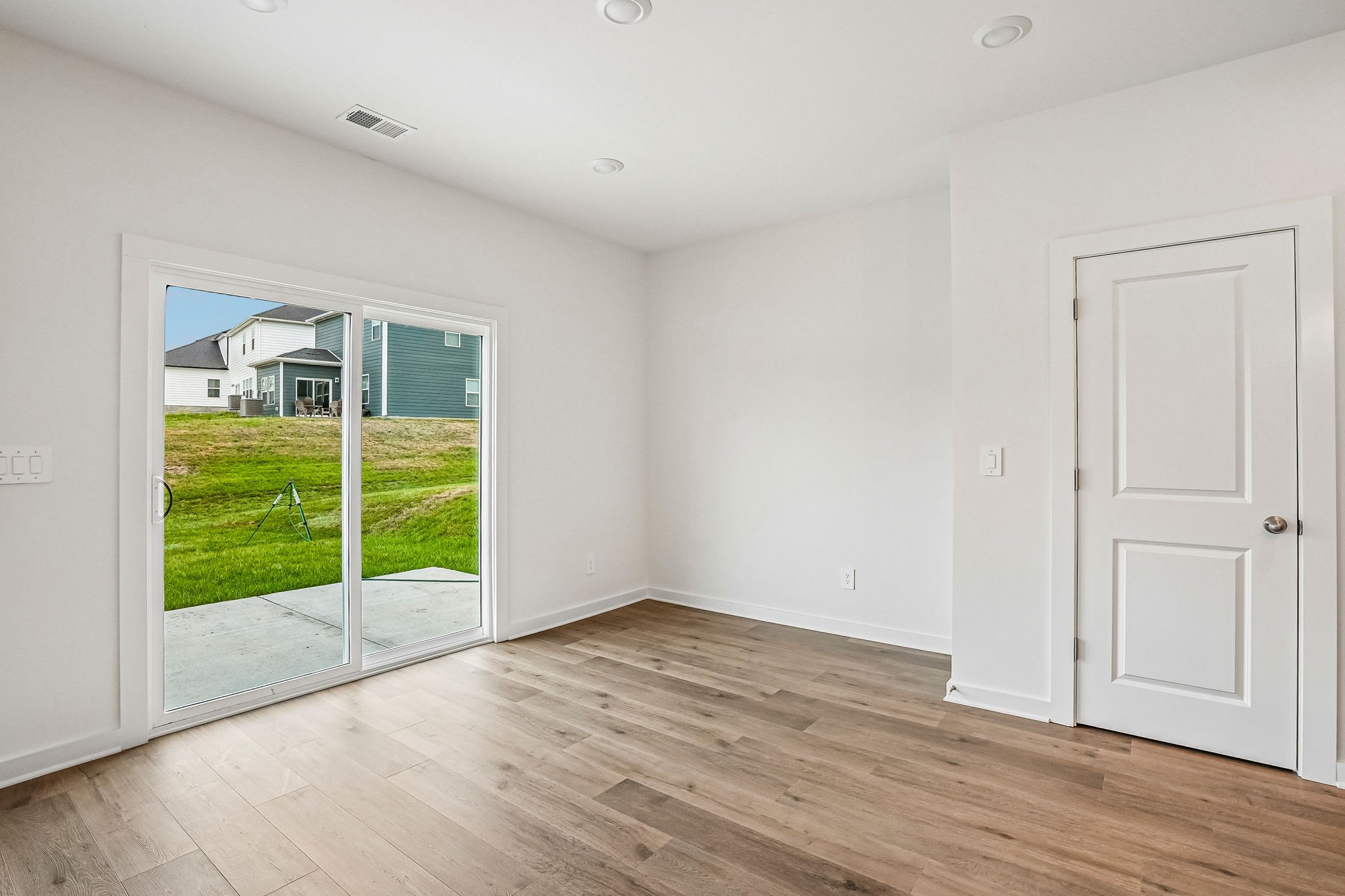 2107 Craven Pl Property Photo 11