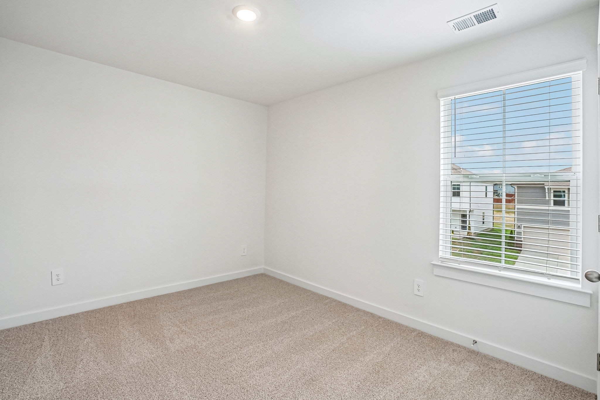 2107 Craven Pl Property Photo 27