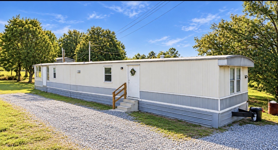 588 Cecil Hale Rd Property Photo 1