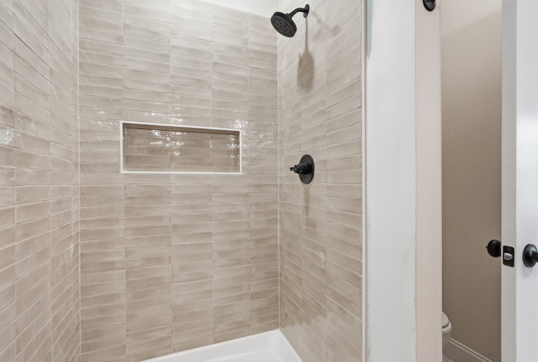 1205 Buckingham Place Property Photo 14