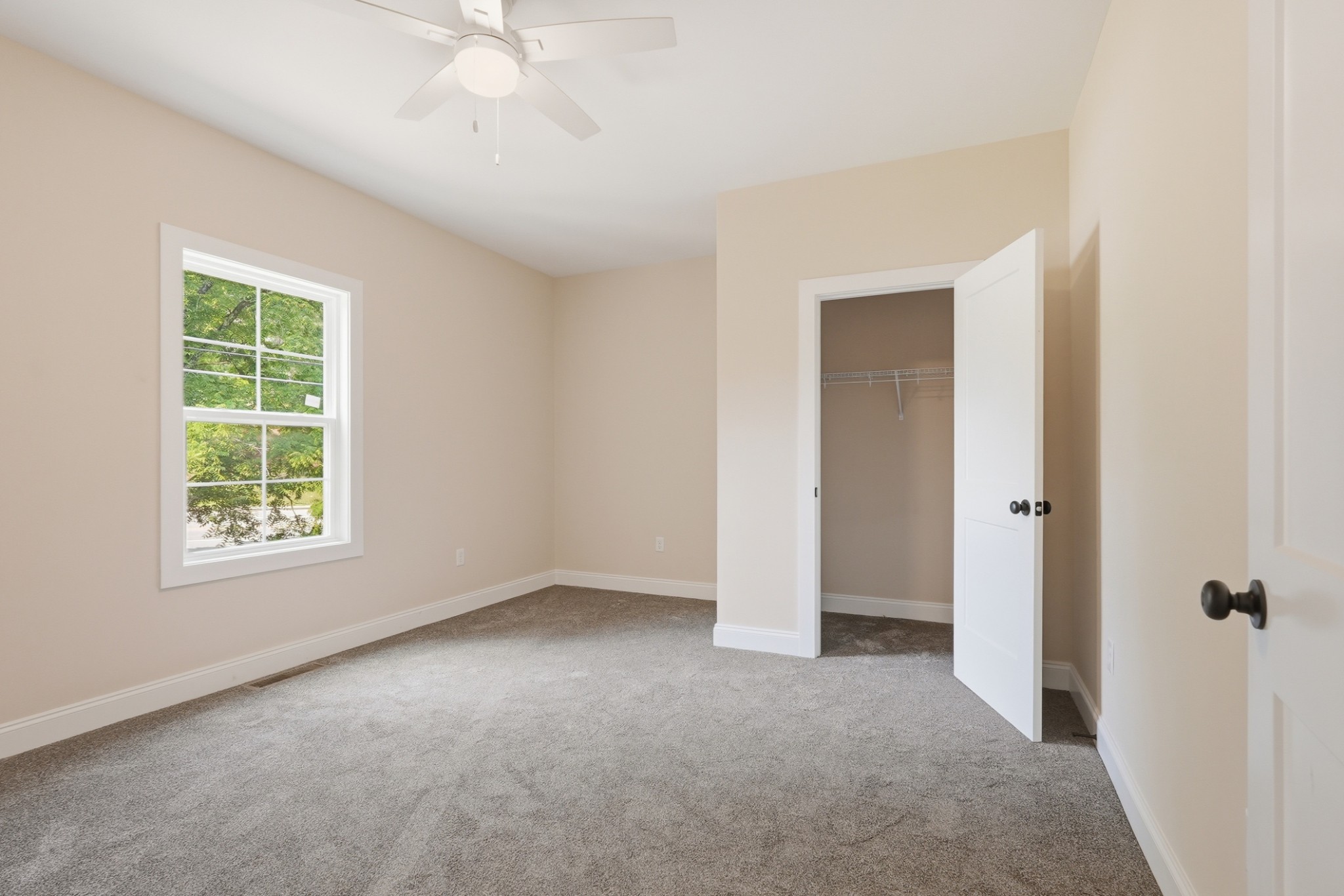 1205 Buckingham Place Property Photo 26