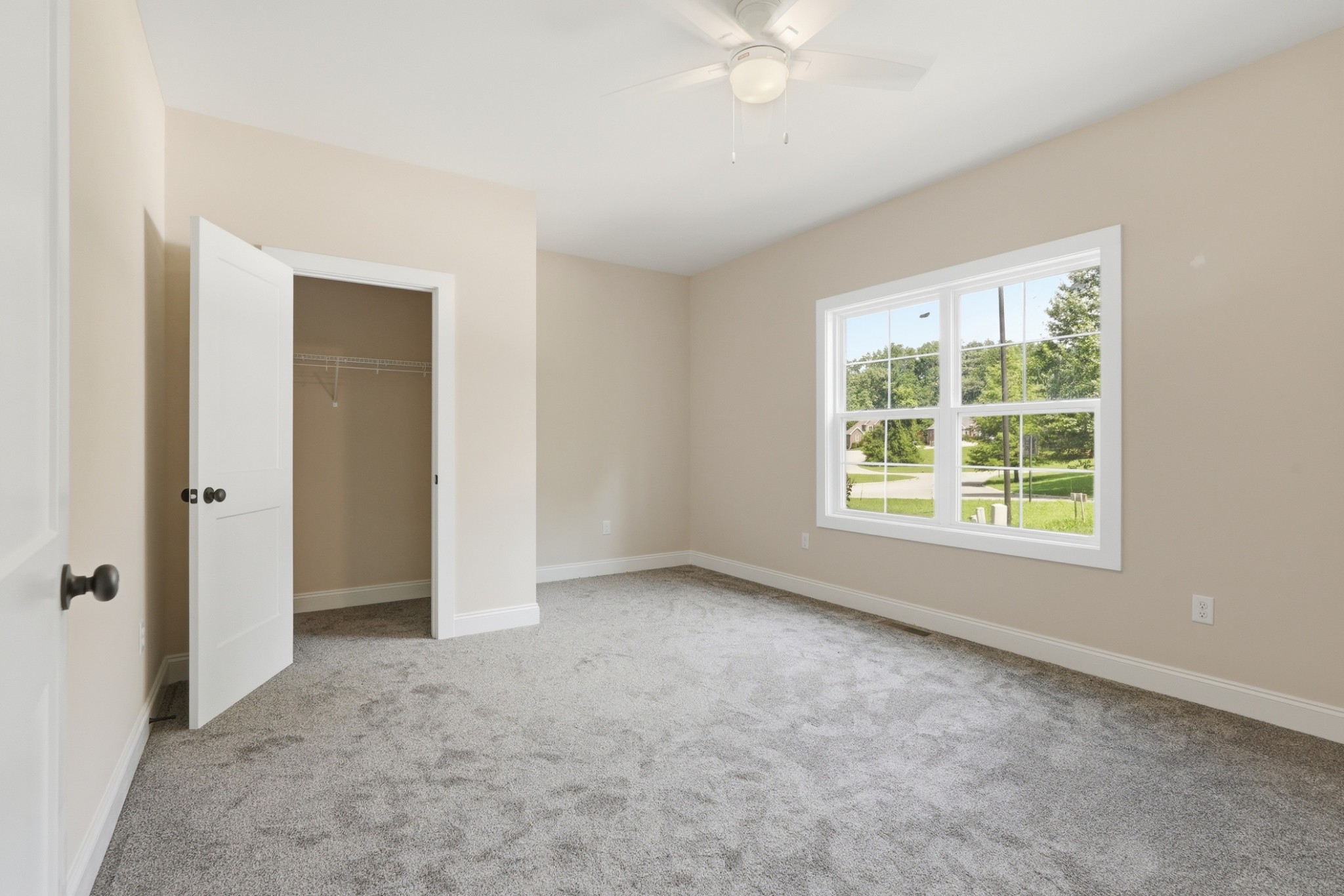 1205 Buckingham Place Property Photo 29