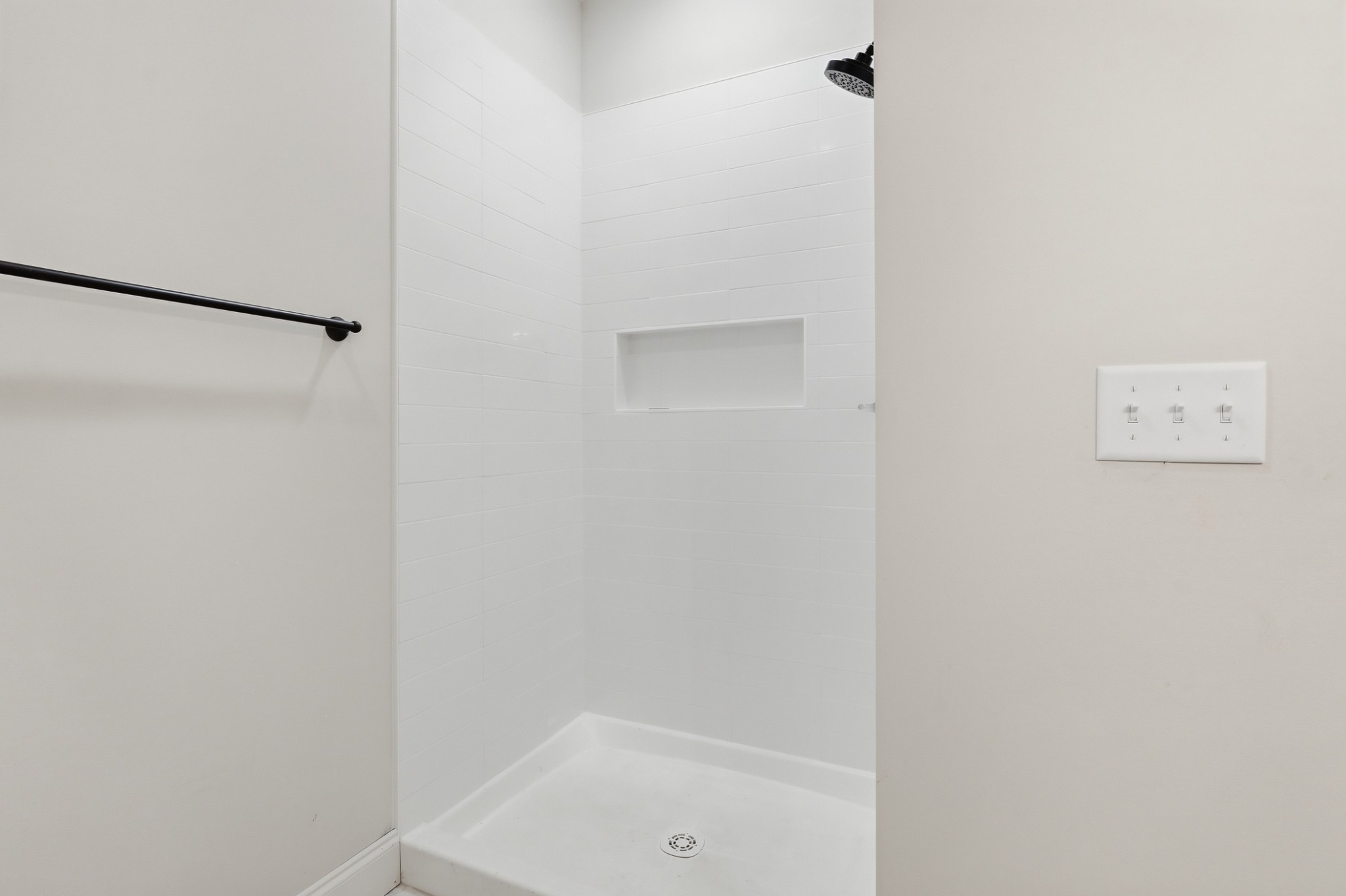 1205 Buckingham Place Property Photo 30
