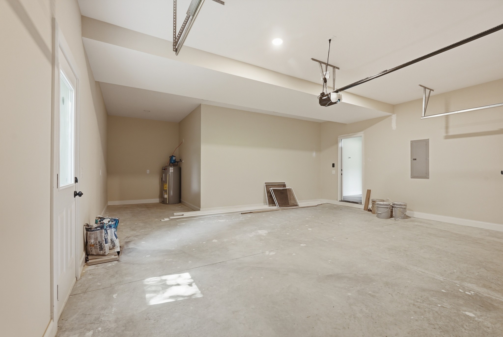 1205 Buckingham Place Property Photo 32