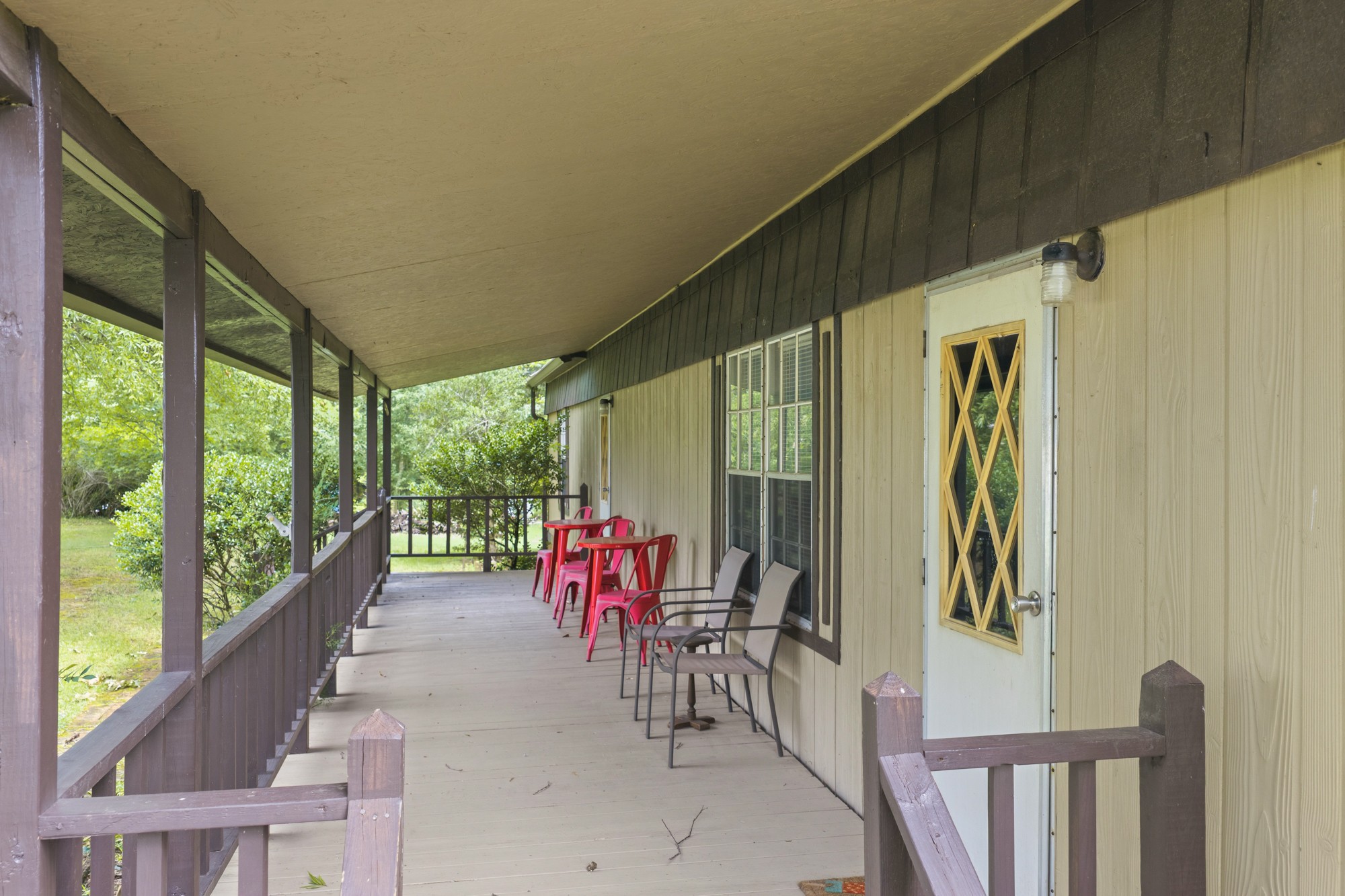 225 Pineview Dr Property Photo 6