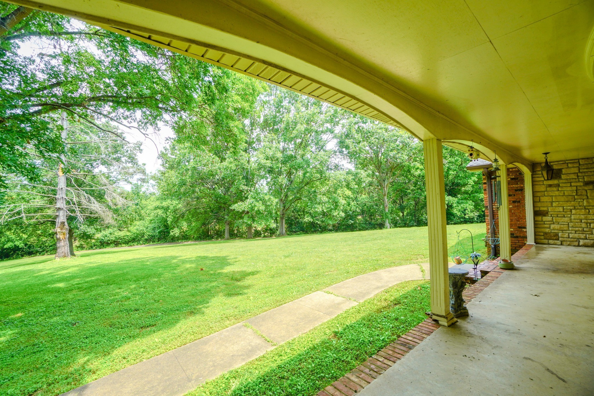 1094b Center Point Rd Property Photo 7