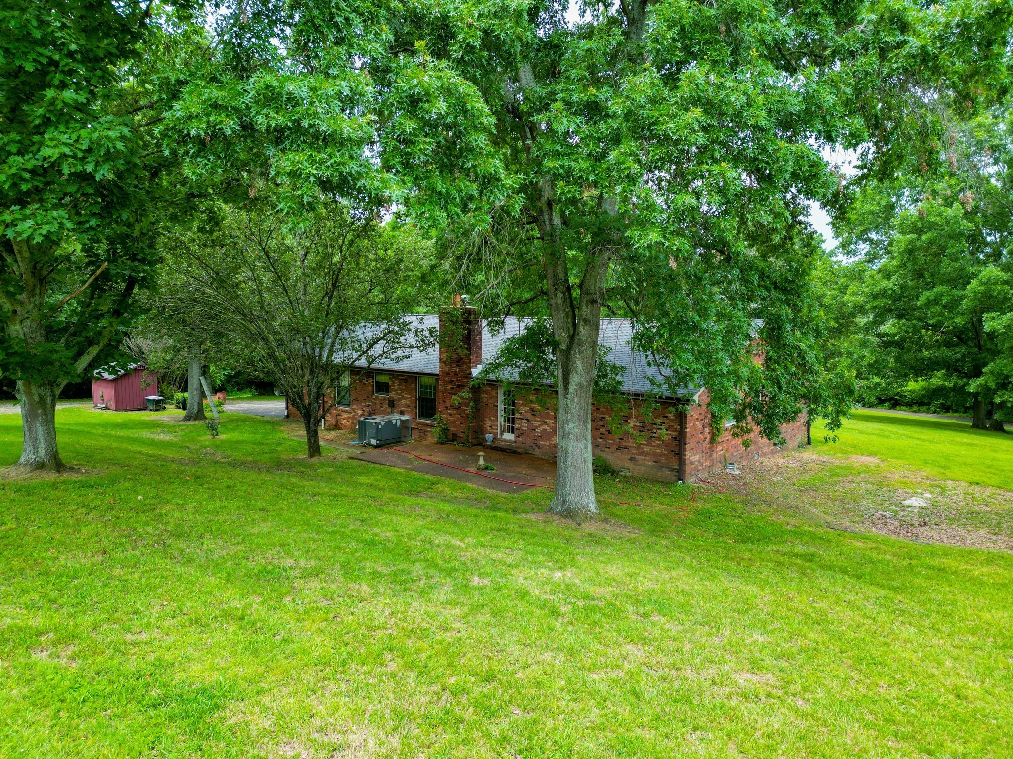1094b Center Point Rd Property Photo 19