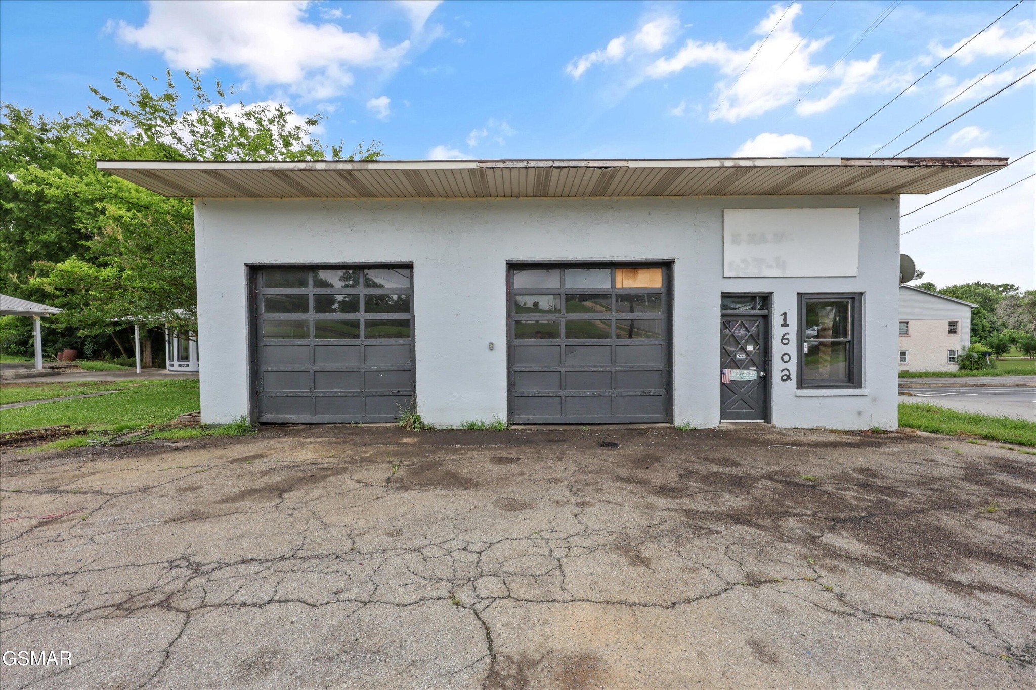 1602 Main St Street Property Photo 1