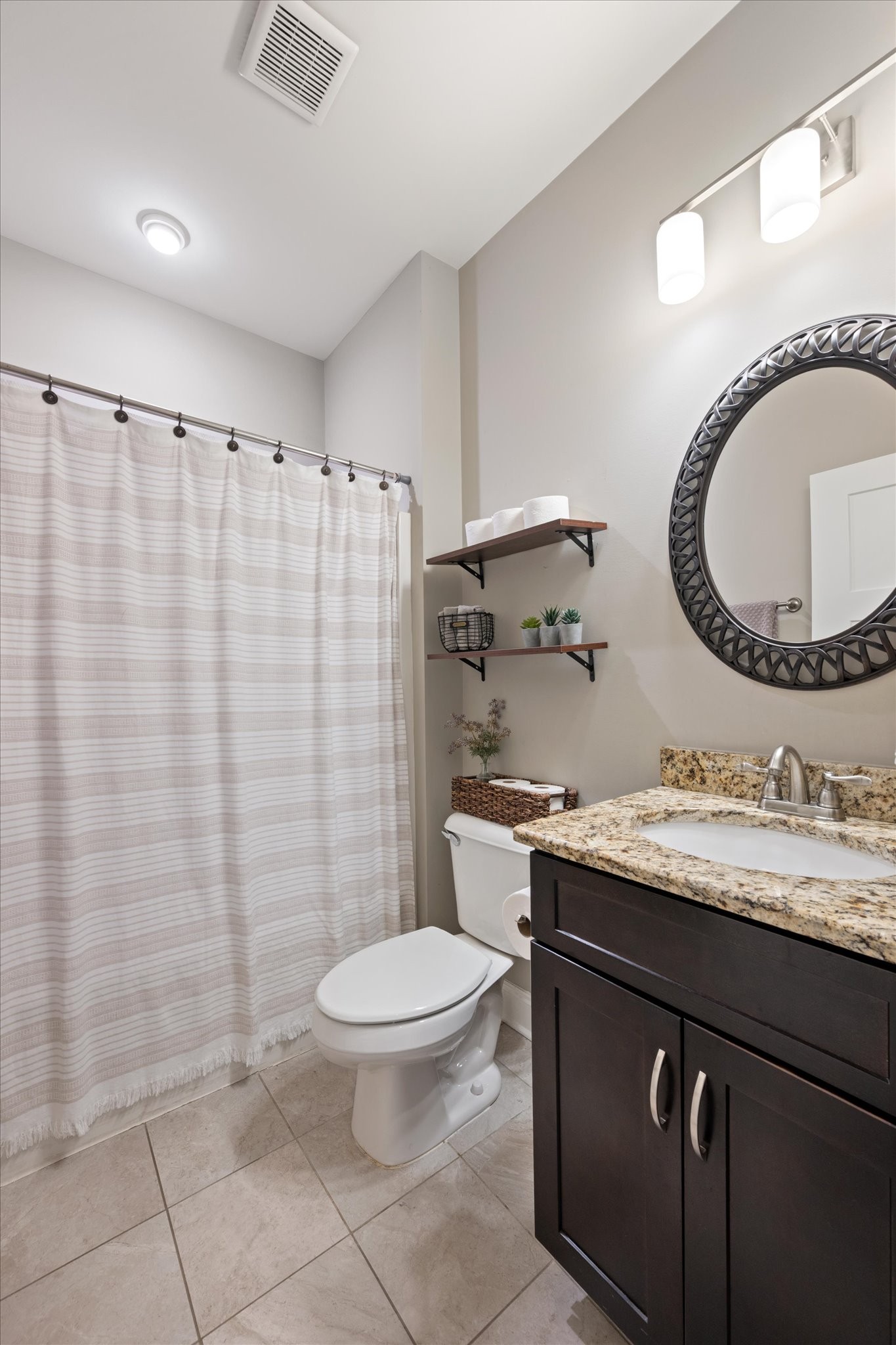 730 Dallas Ct Property Photo 23