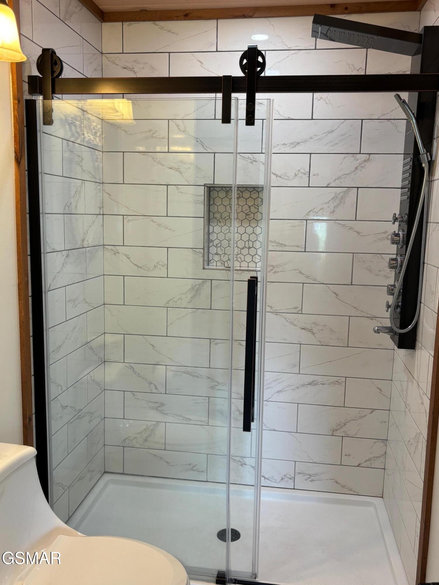 1226 Sky High Way Property Photo 8