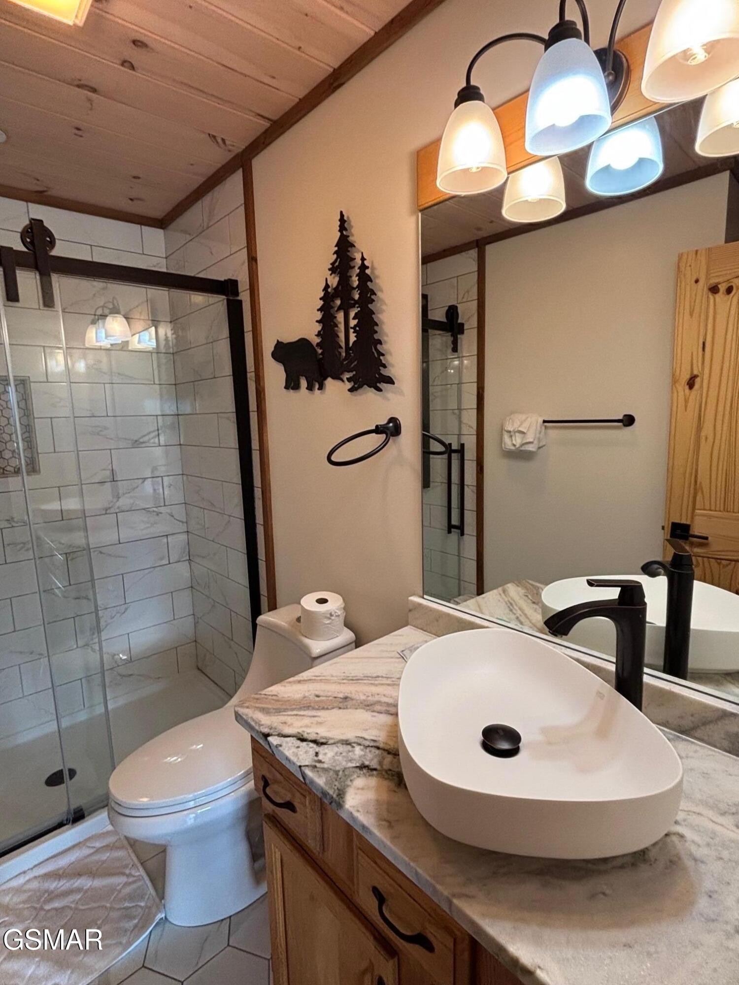 1226 Sky High Way Property Photo 25