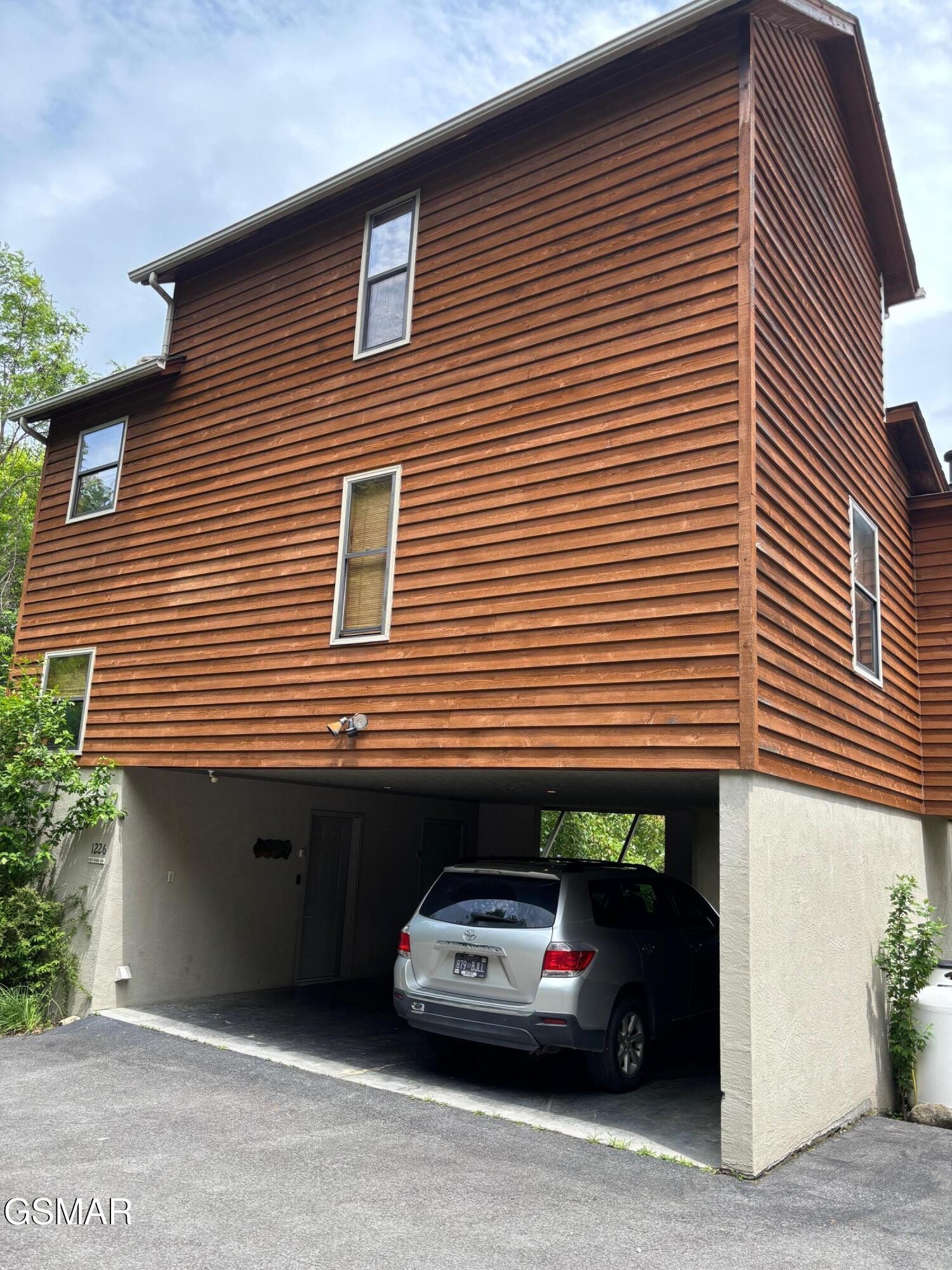1226 Sky High Way Property Photo 29