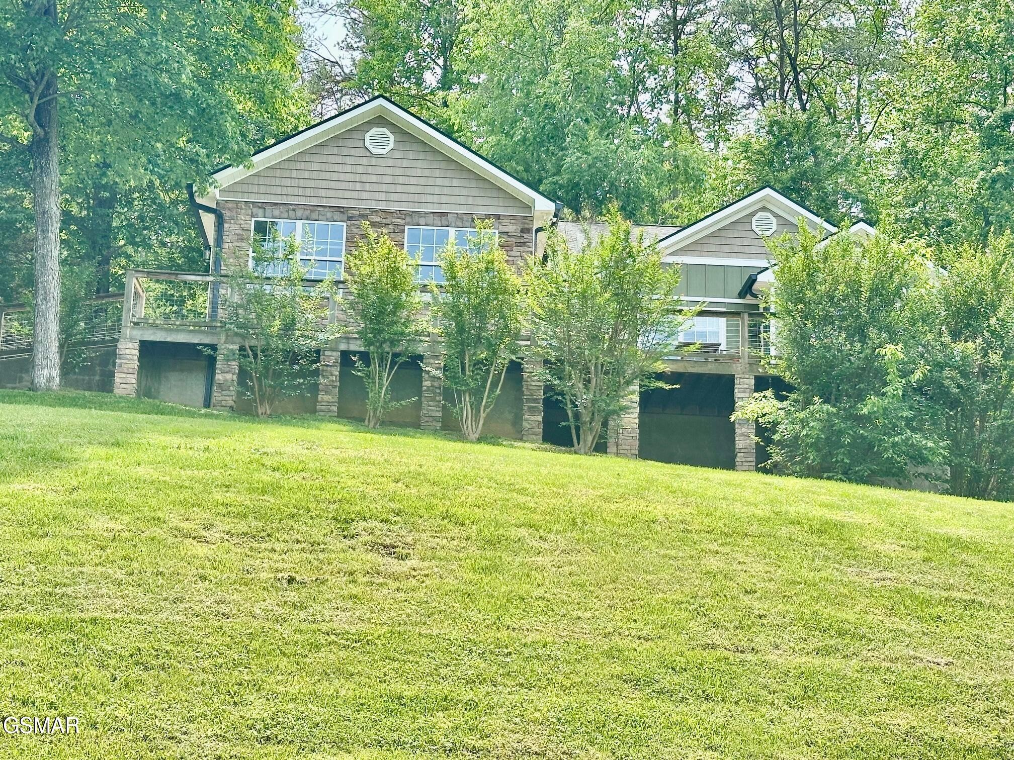3428 Jason Place Property Photo 1