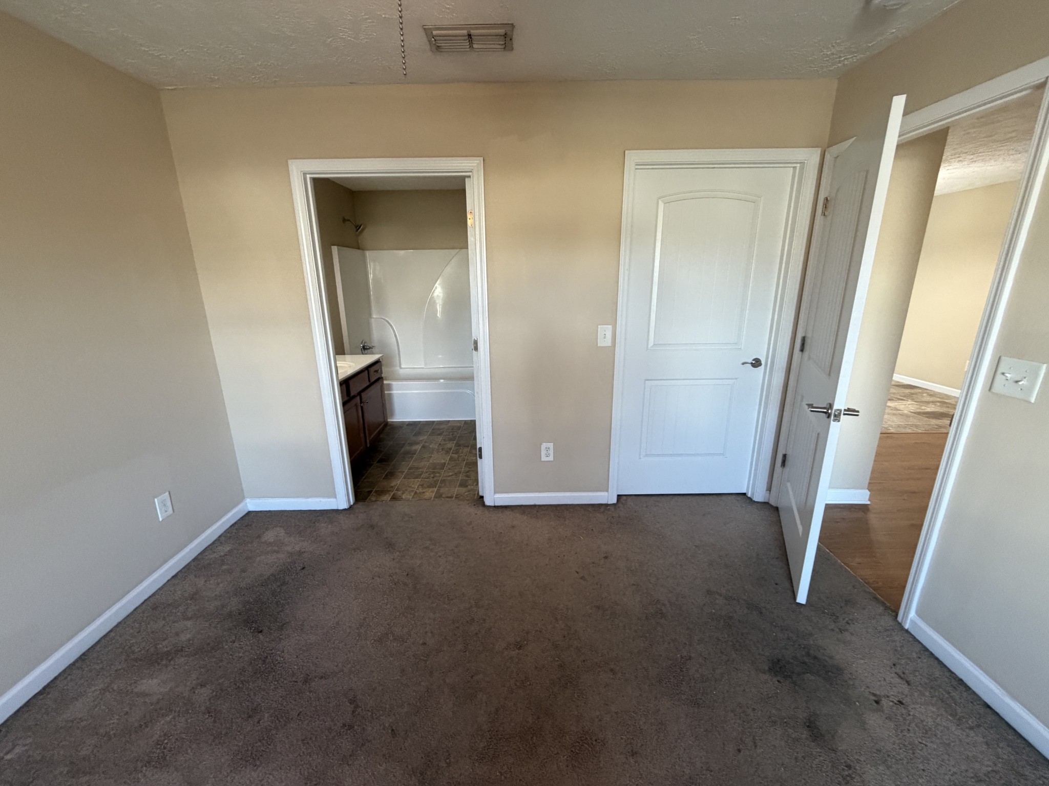 1532 Passage Dr Property Photo 13