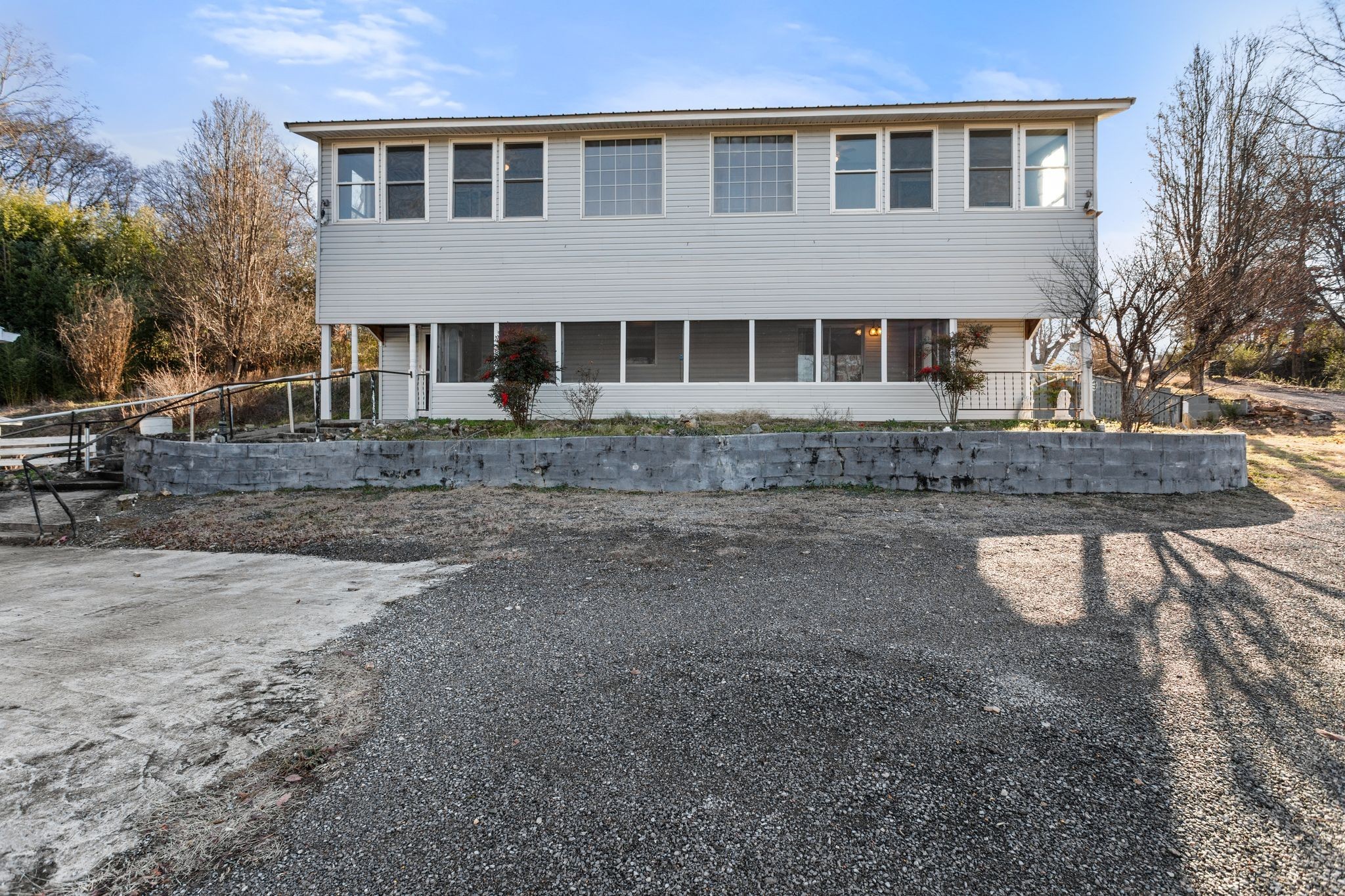 108 Sunset Cir Property Photo 1