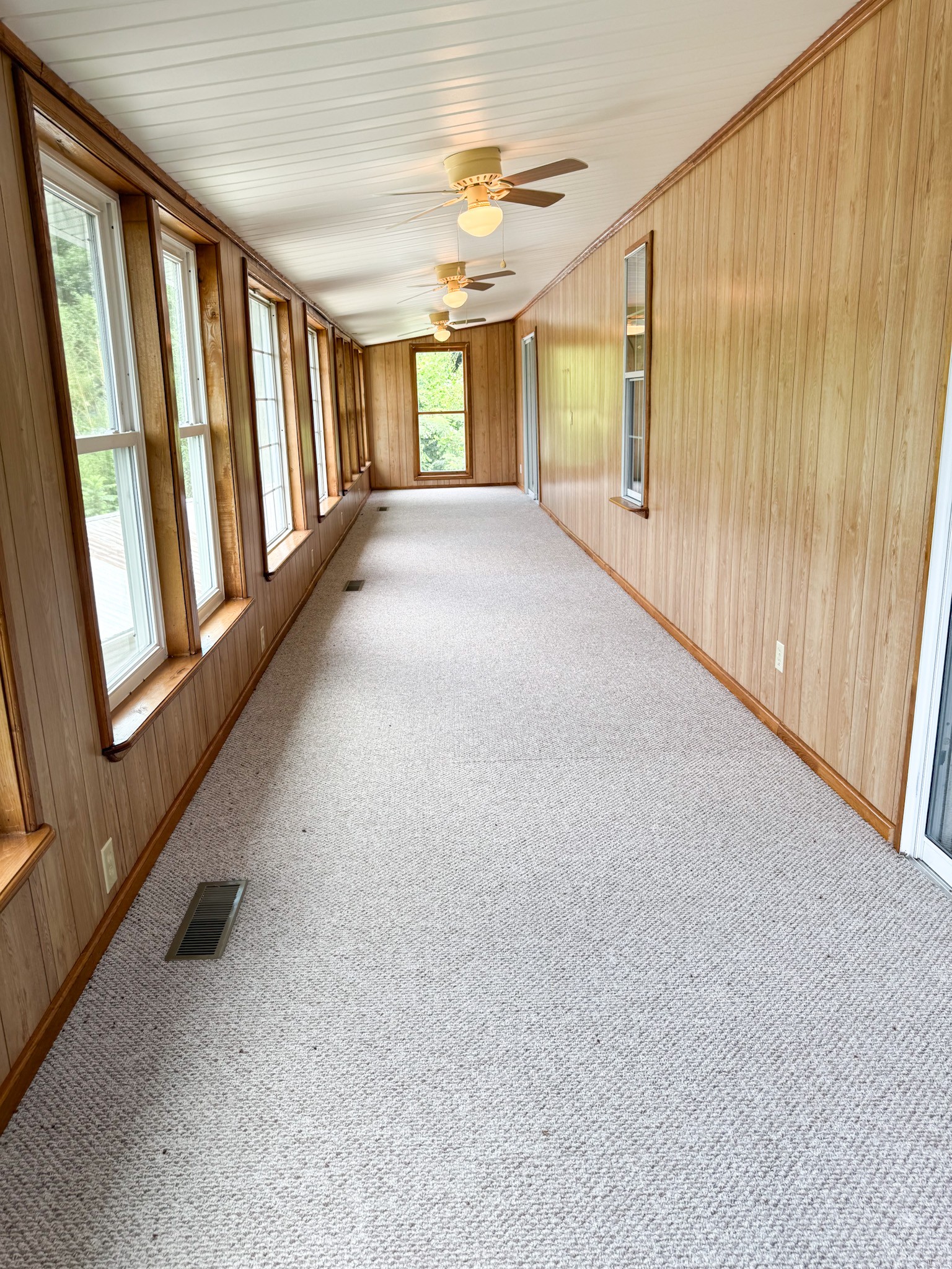 108 Sunset Cir Property Photo 21