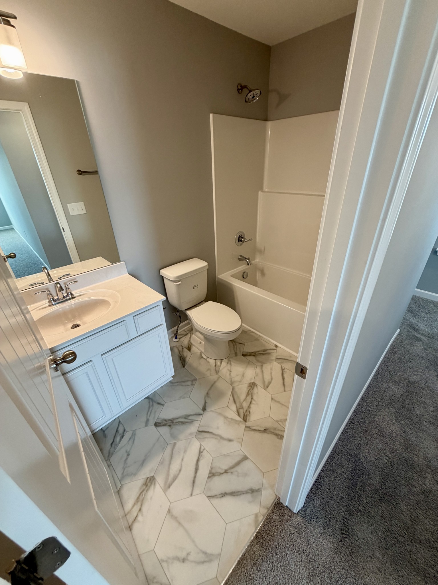 30 Stonehenge Lane Property Photo 10