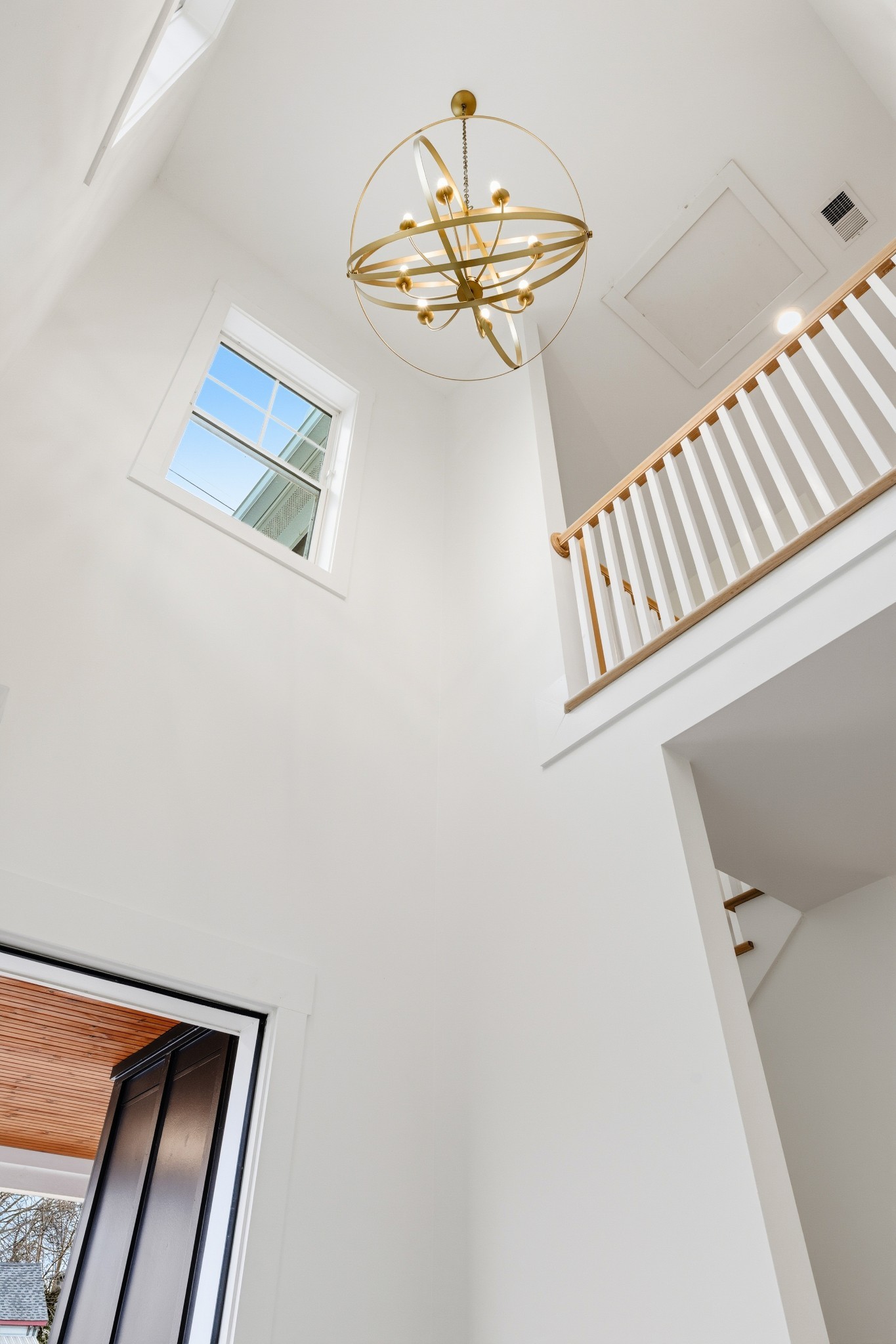 131 Fain St Property Photo 4